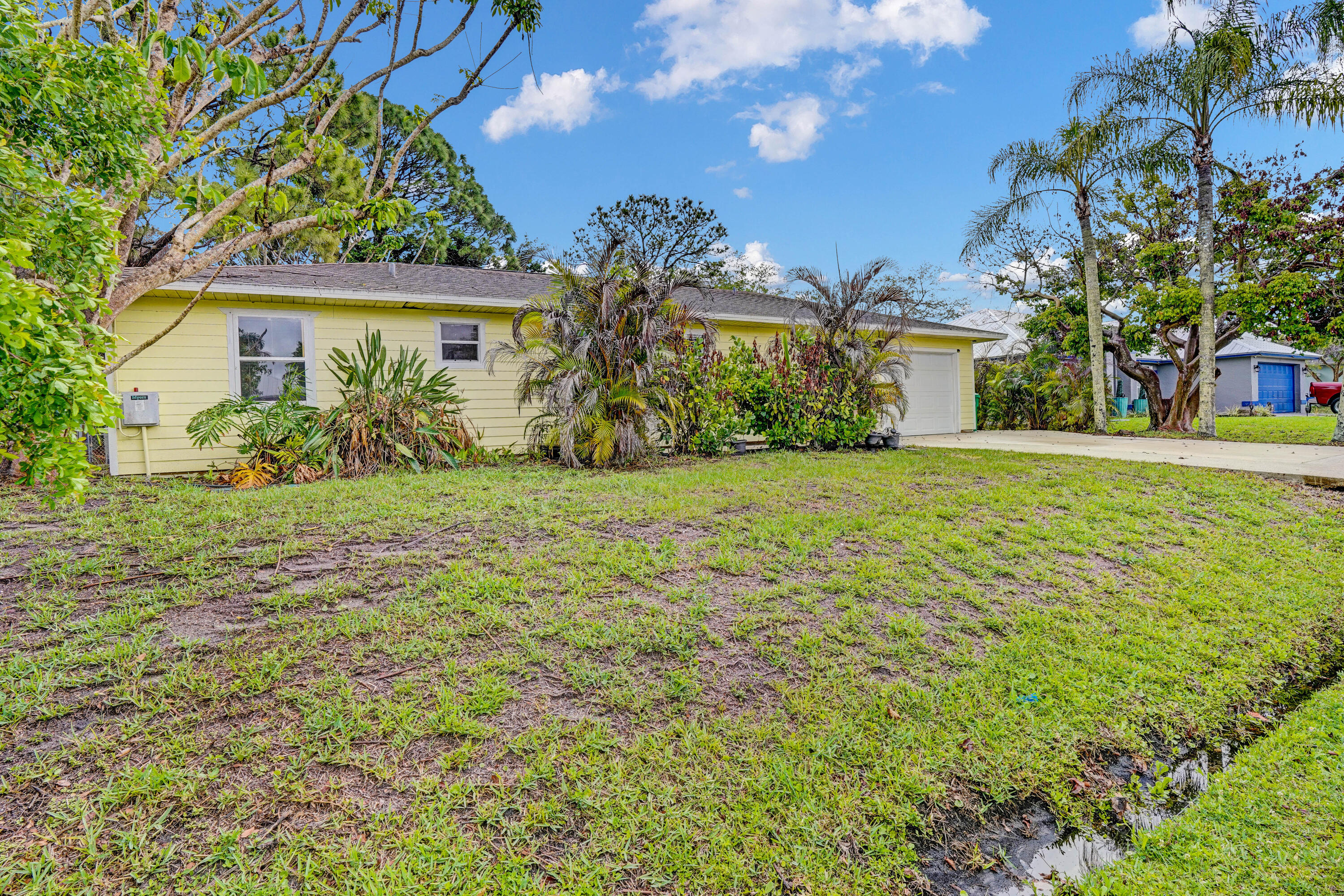 PORT ST LUCIE SECTION 13 - Residential
