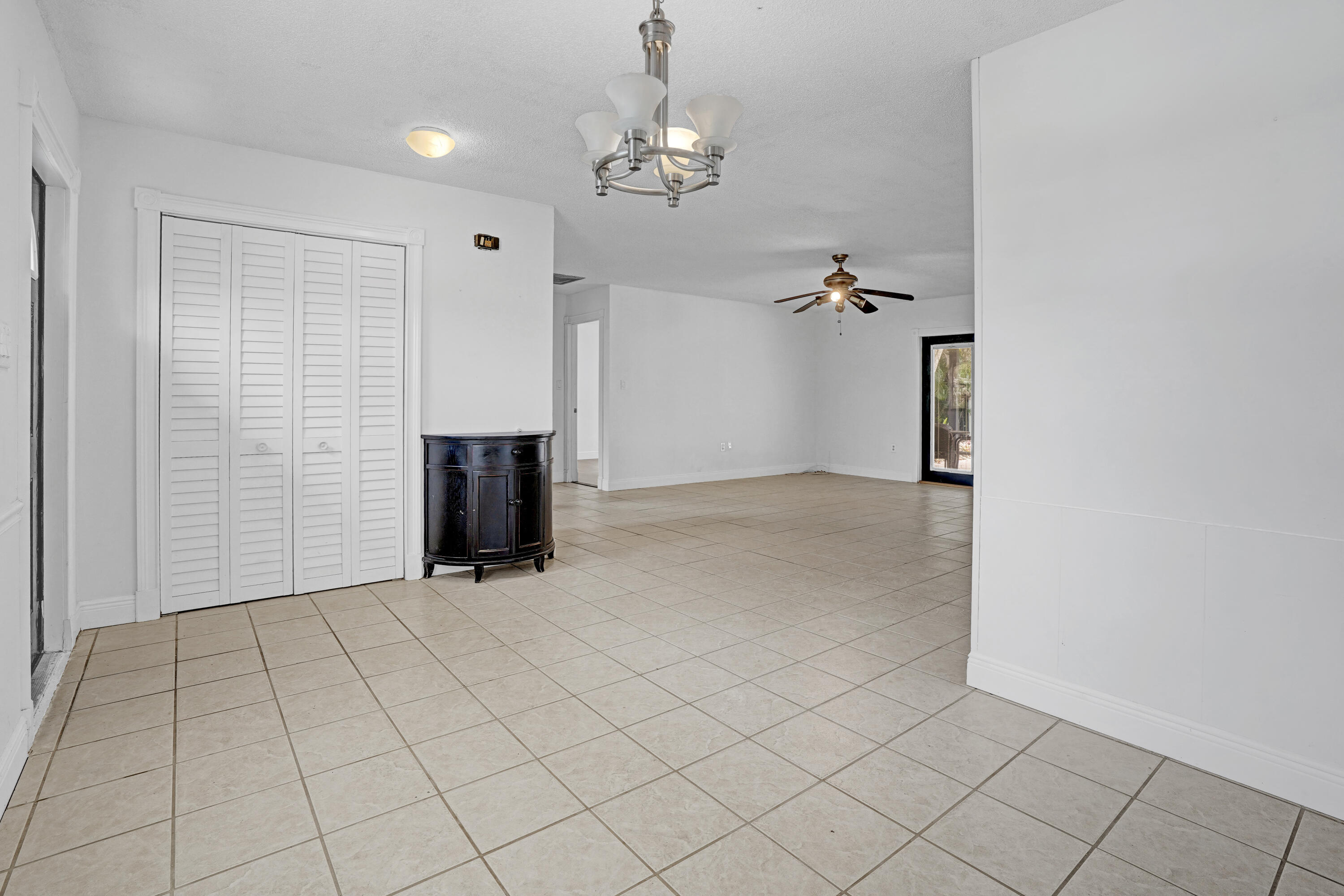 PORT ST LUCIE SECTION 13 - Residential