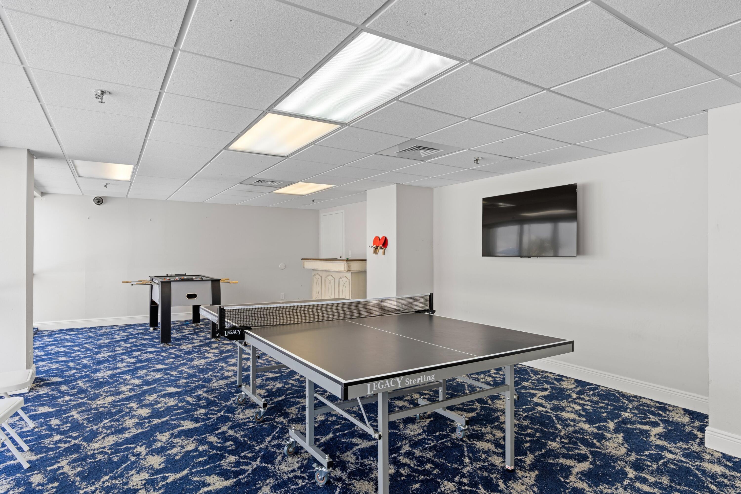 AMBASSADORS V SOUTH CONDO - Residential