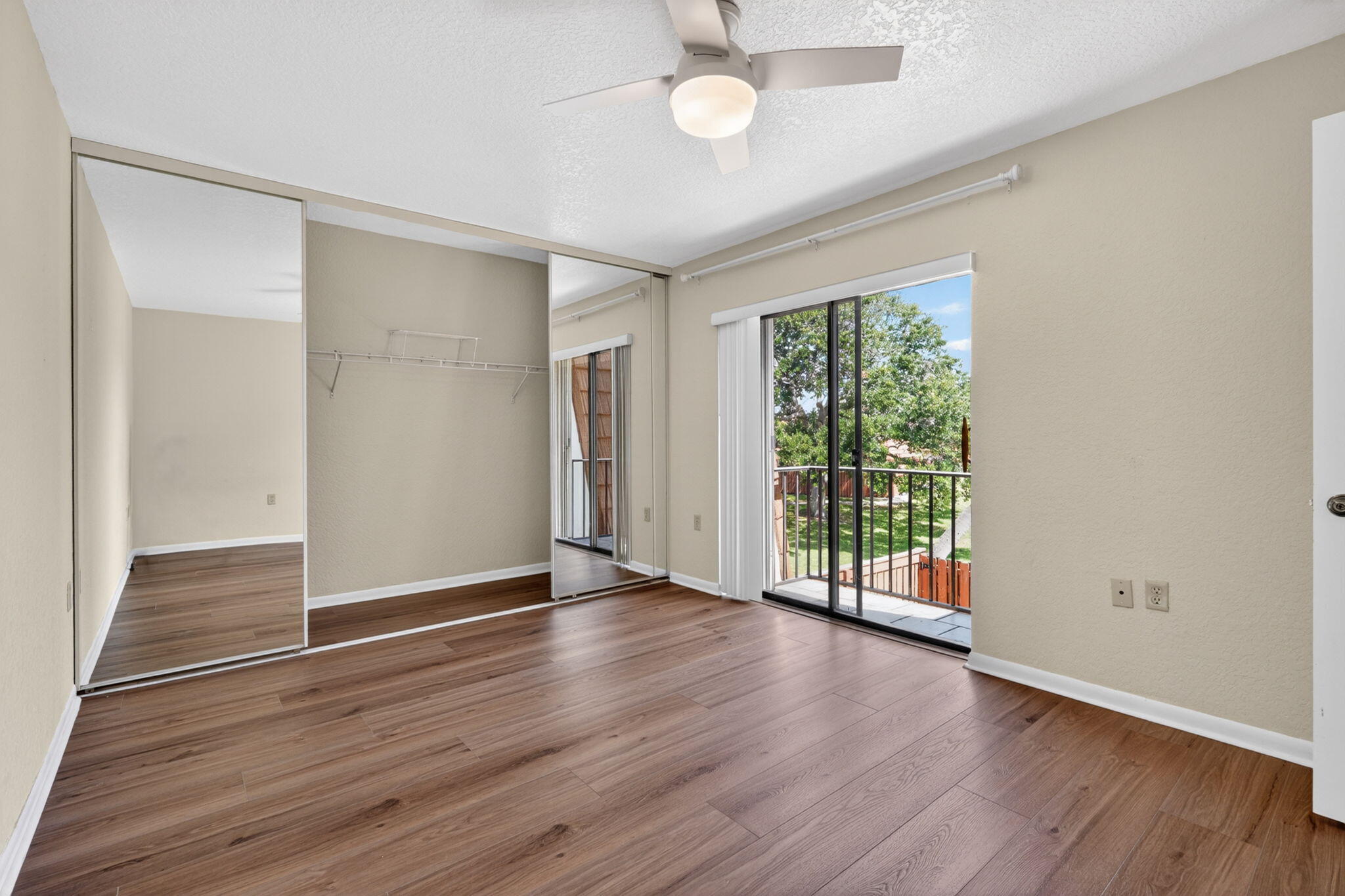 TEQUESTA HILLS CONDO - Residential