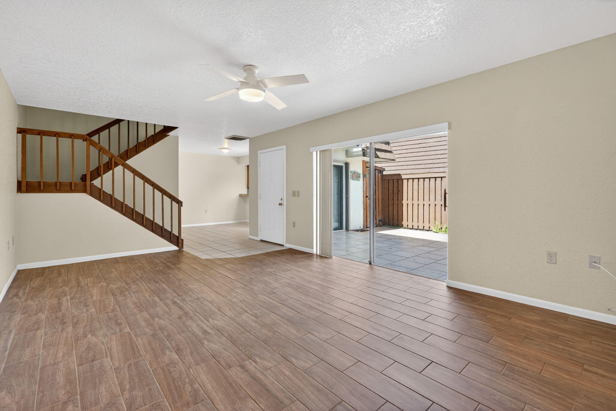 TEQUESTA HILLS CONDO - Residential