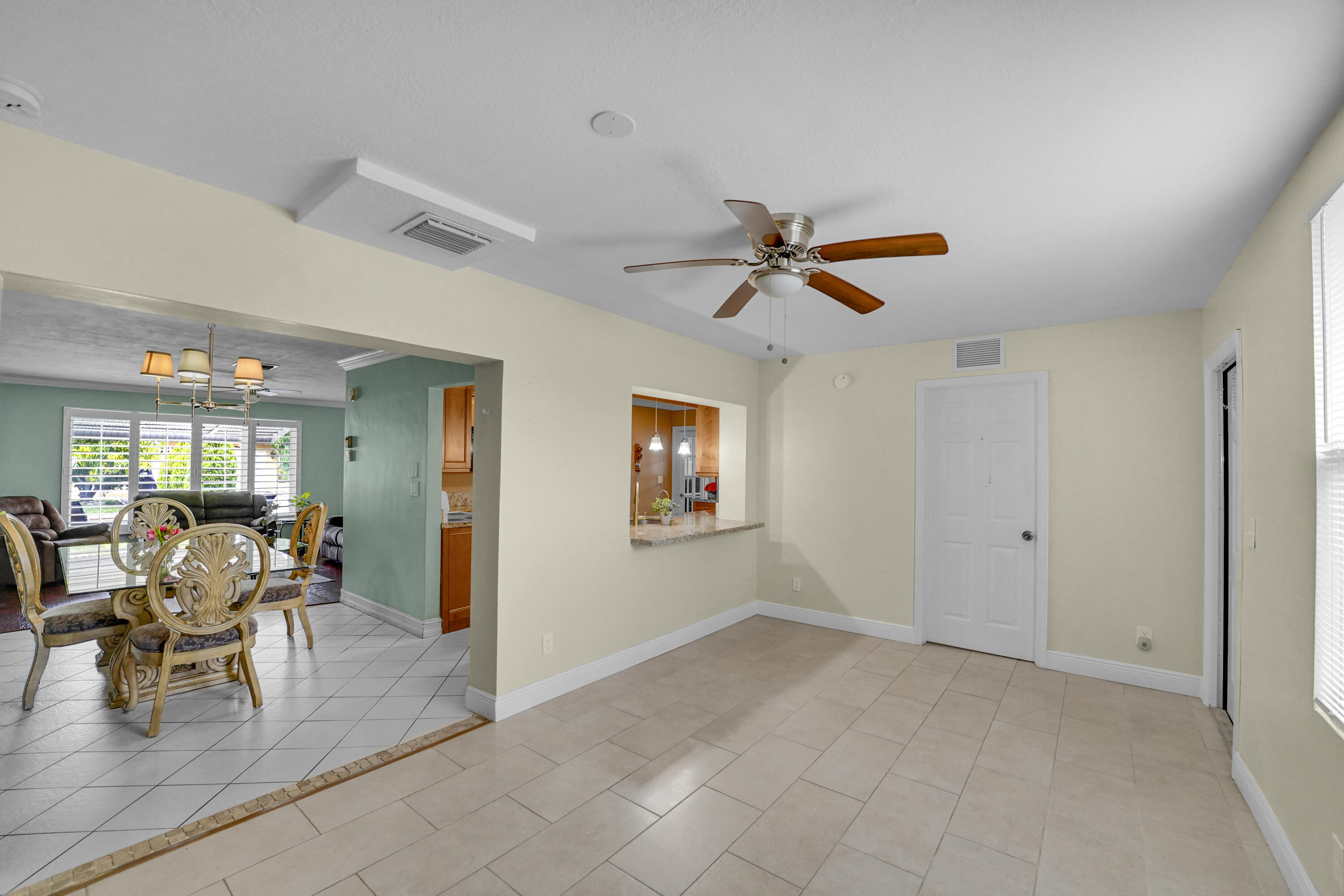 MAINLANDS OF TAMARAC LAKES - Residential