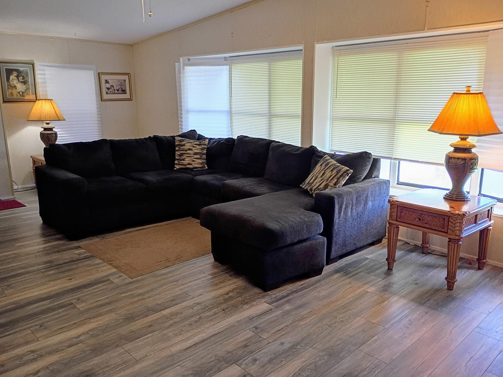 Palm Breezes Club - Residential