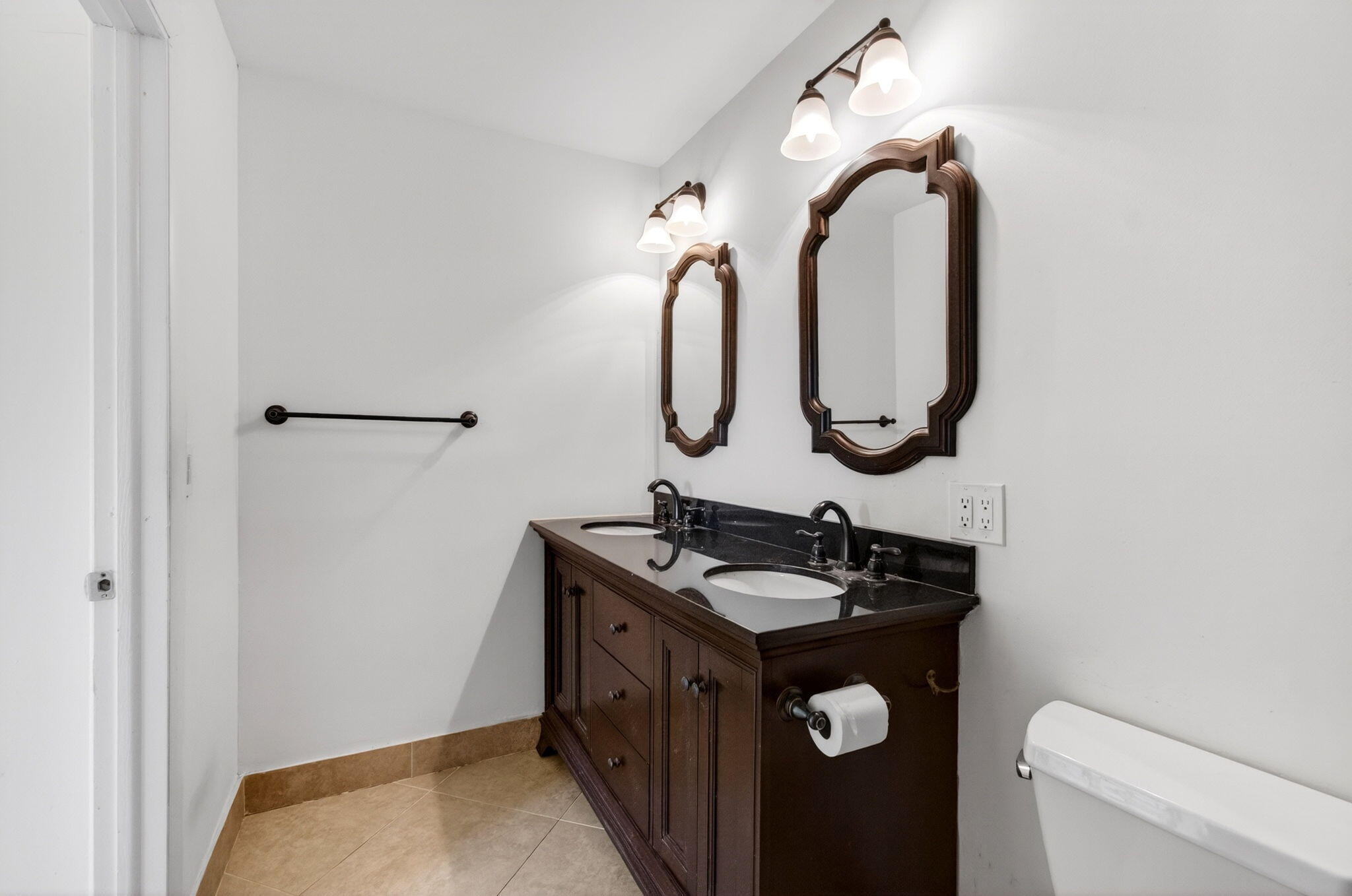 DELRAY VILLAS 4 - Residential Lease