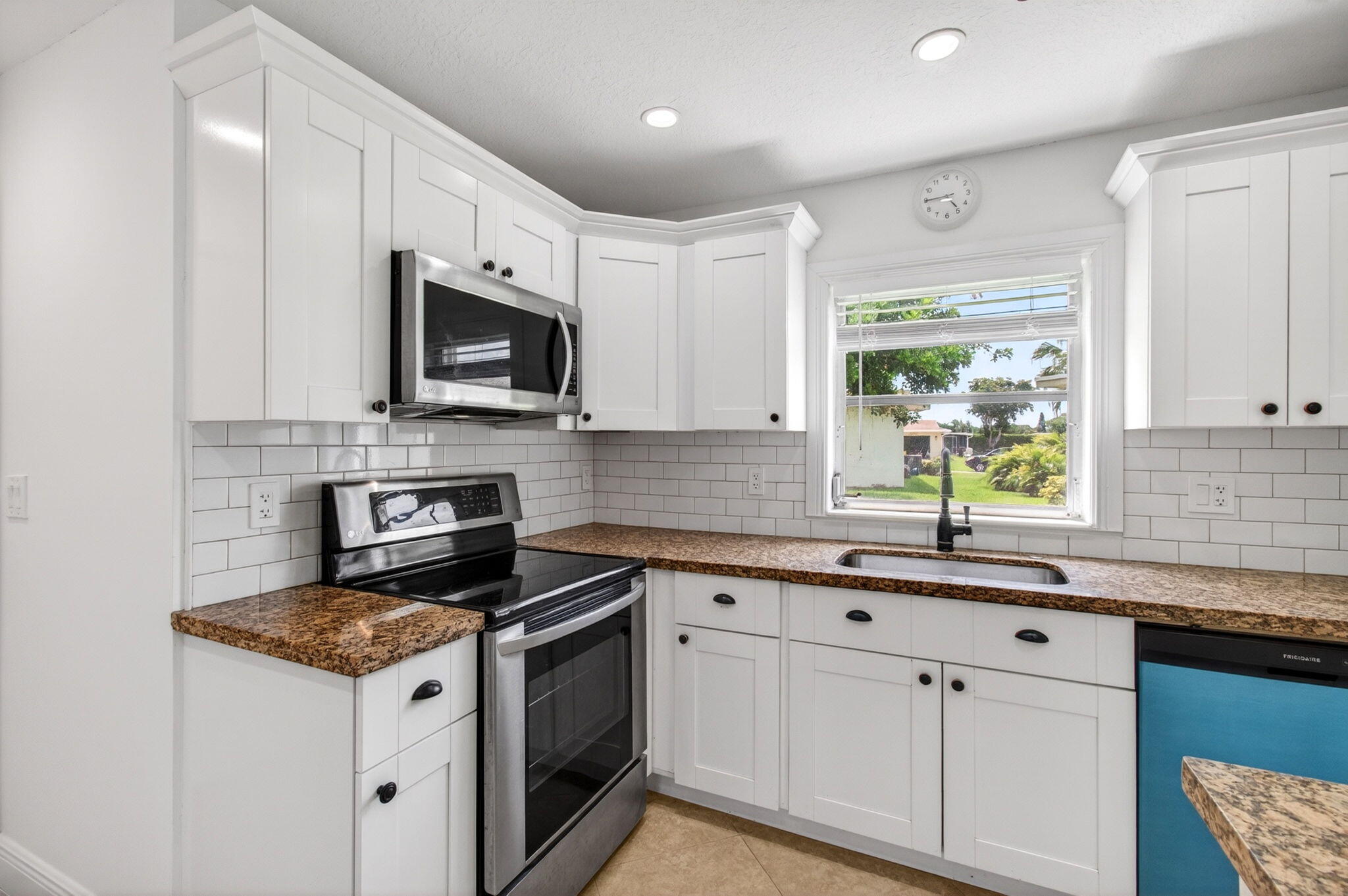 DELRAY VILLAS 4 - Residential Lease