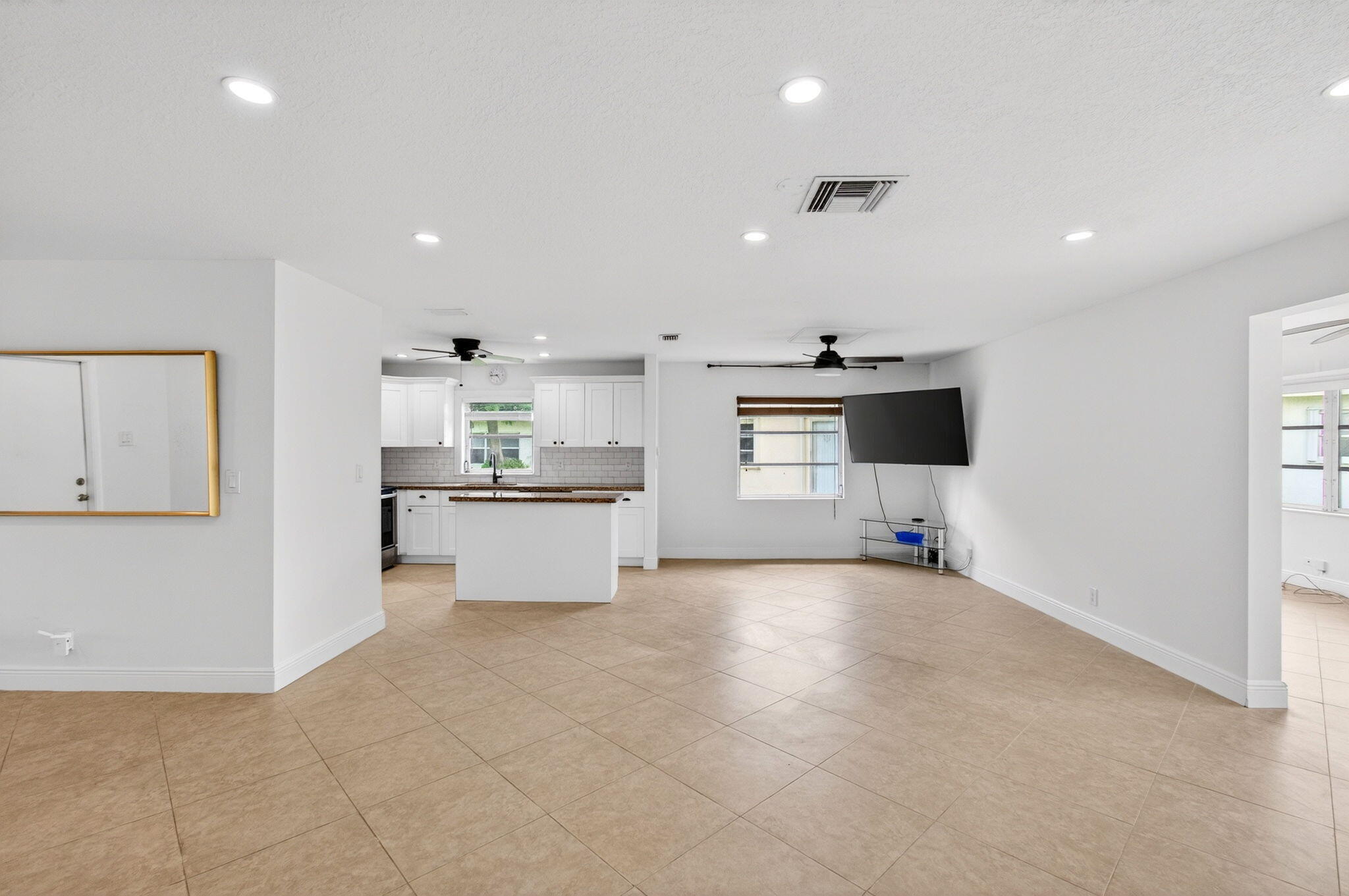 DELRAY VILLAS 4 - Residential Lease