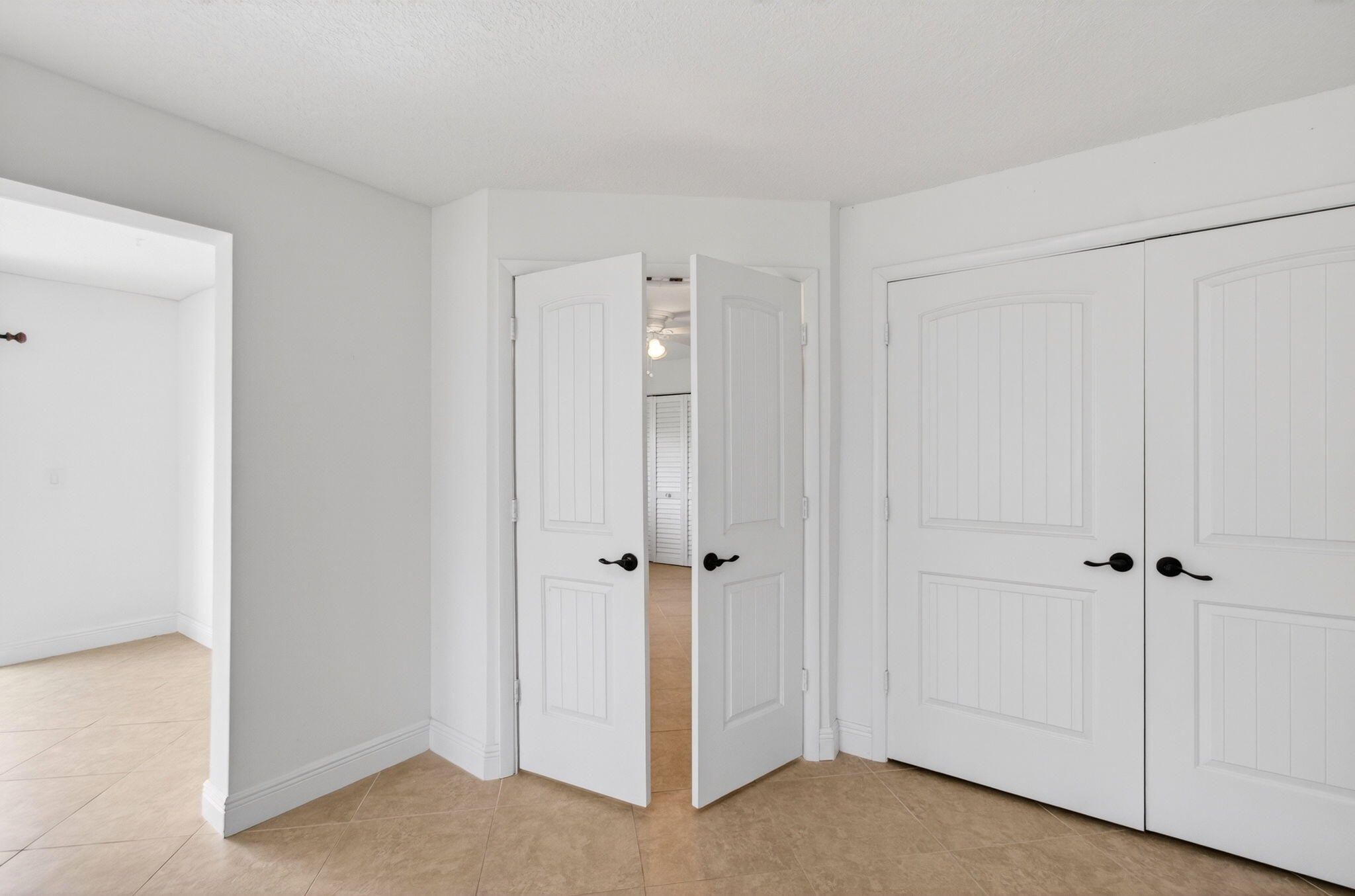 DELRAY VILLAS 4 - Residential Lease