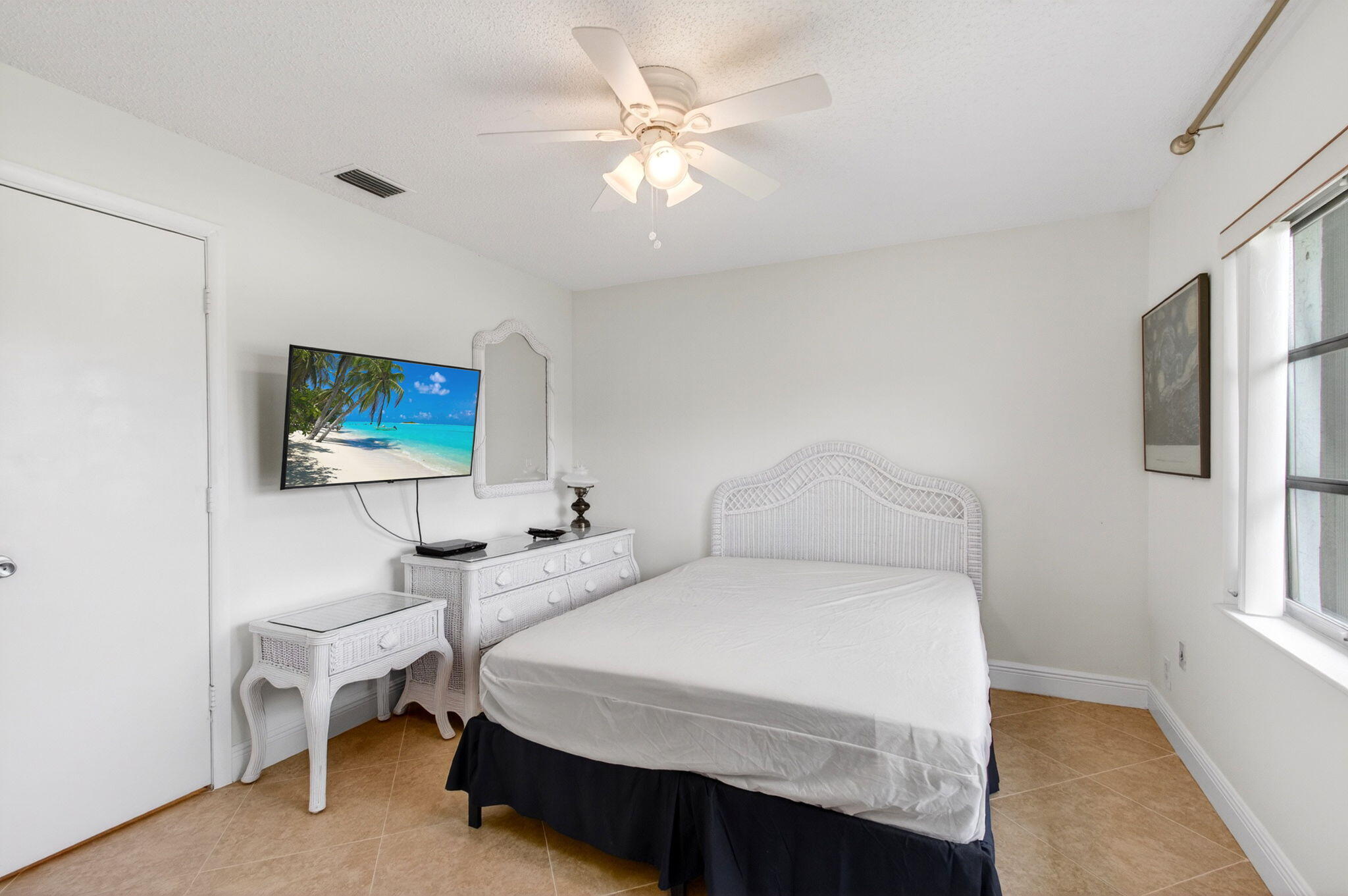 DELRAY VILLAS 4 - Residential Lease