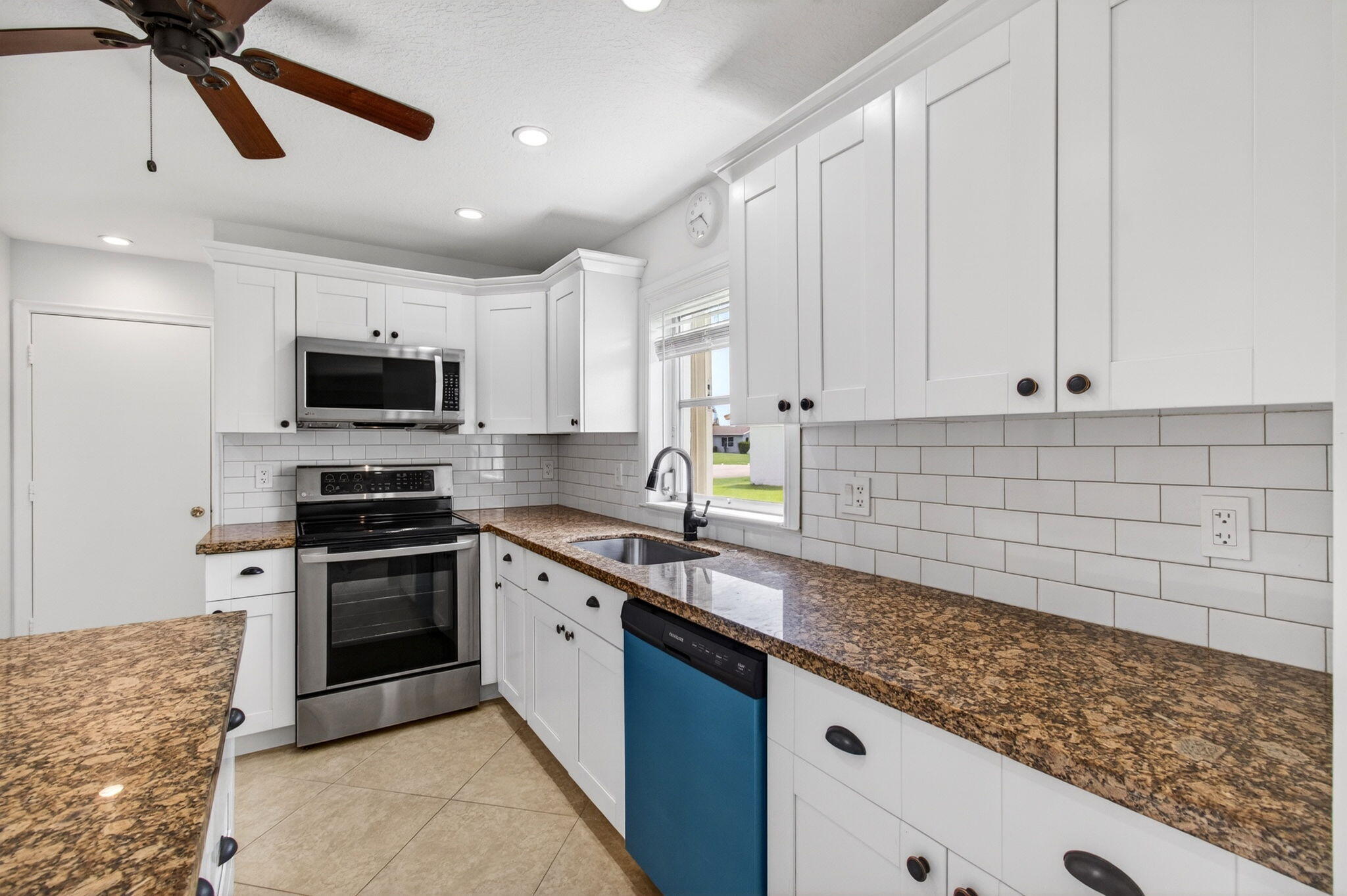DELRAY VILLAS 4 - Residential Lease
