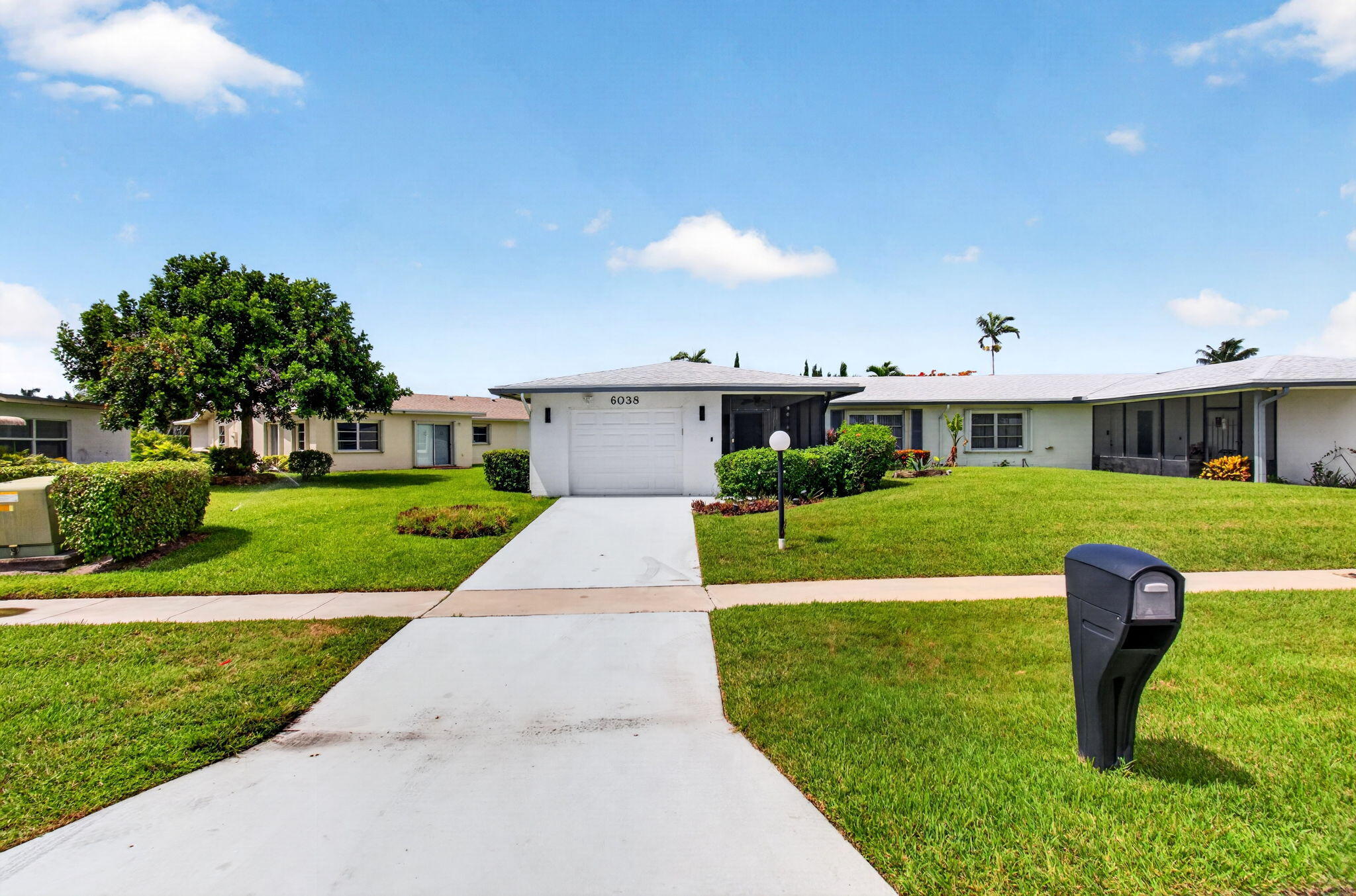 DELRAY VILLAS 4 - Residential Lease