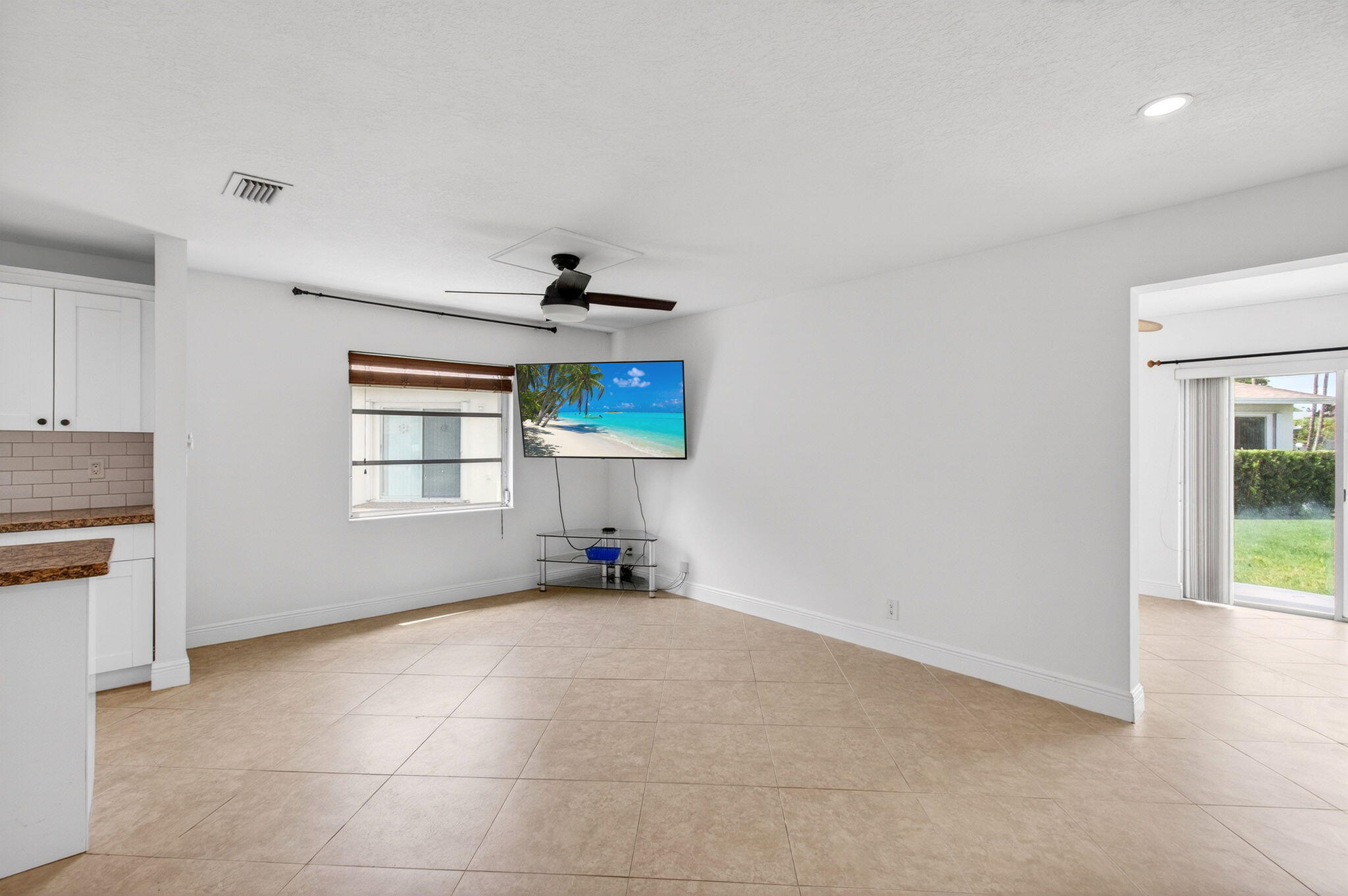 DELRAY VILLAS 4 - Residential Lease