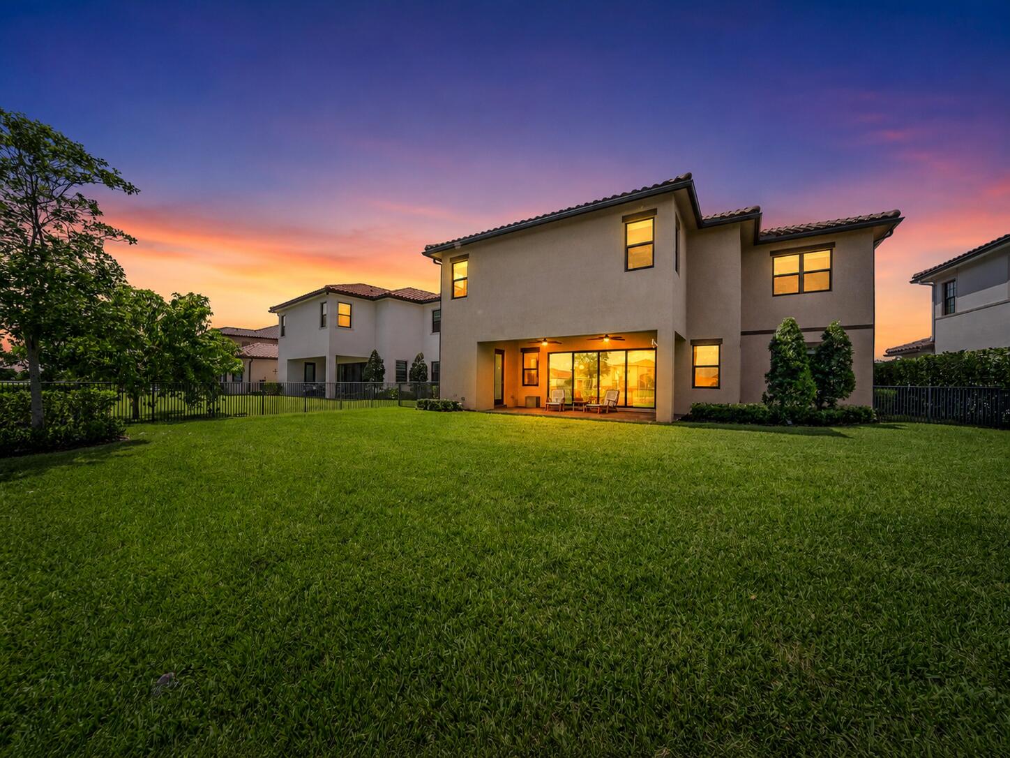 PARKLAND BAY - Residential