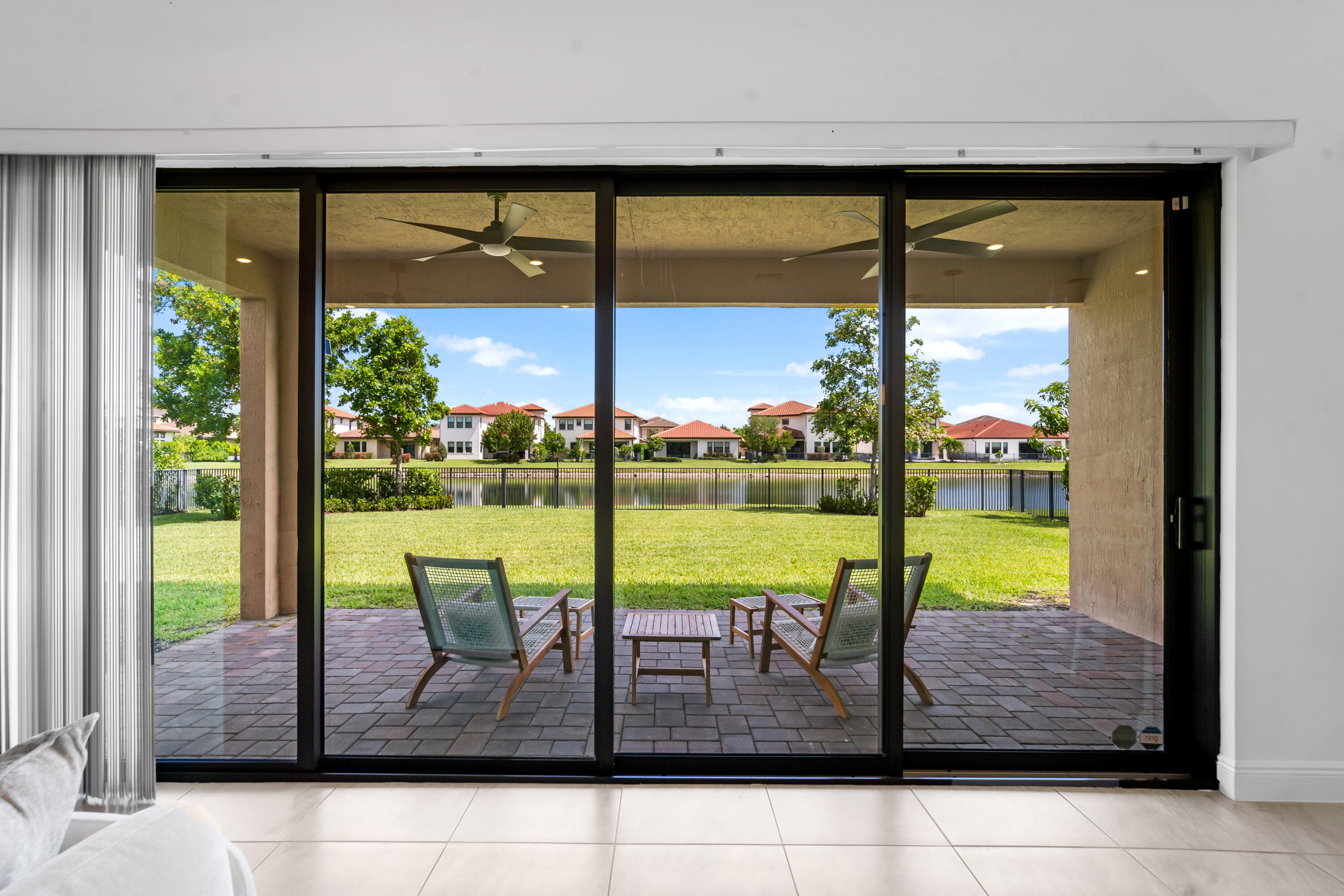 PARKLAND BAY - Residential