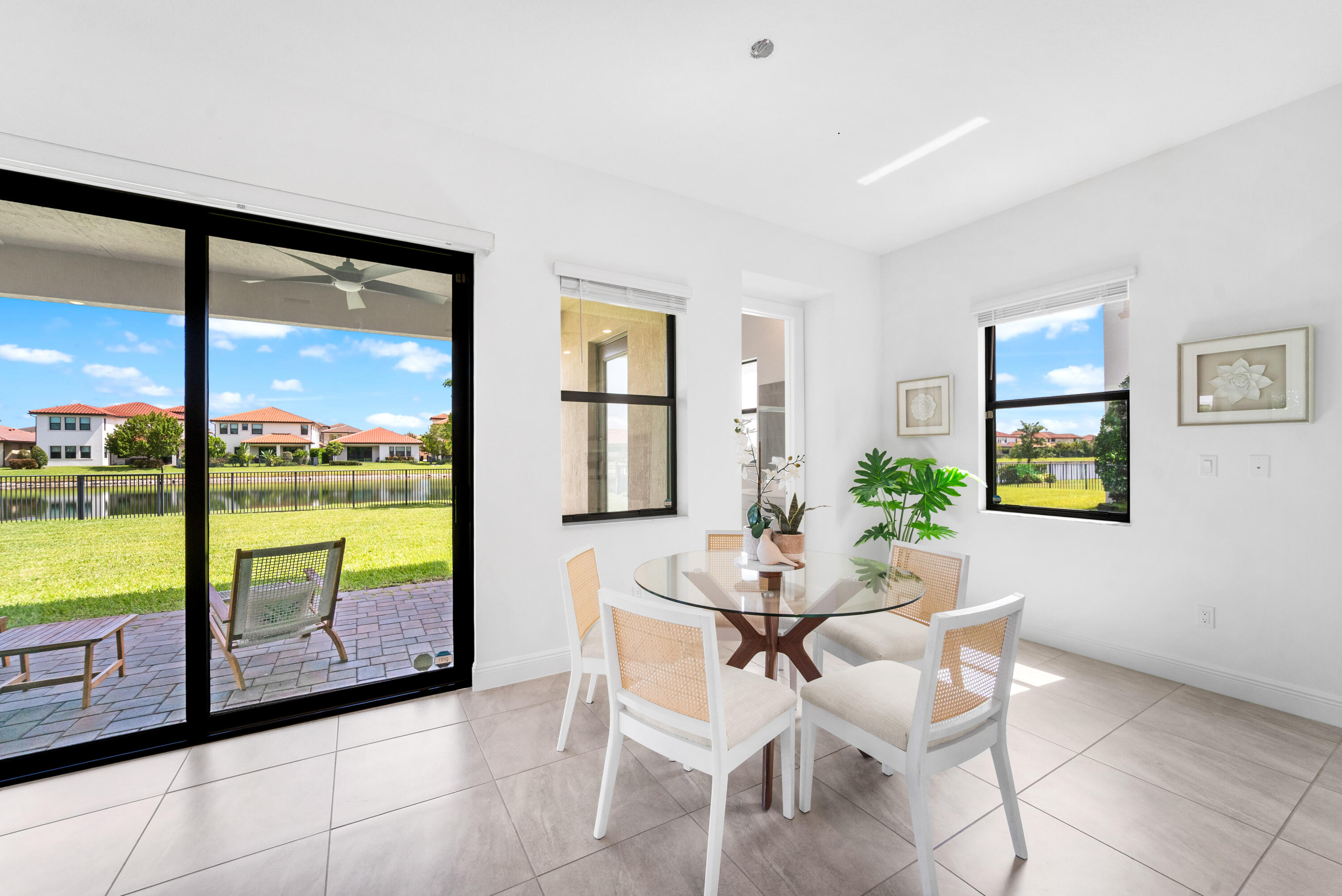 PARKLAND BAY - Residential