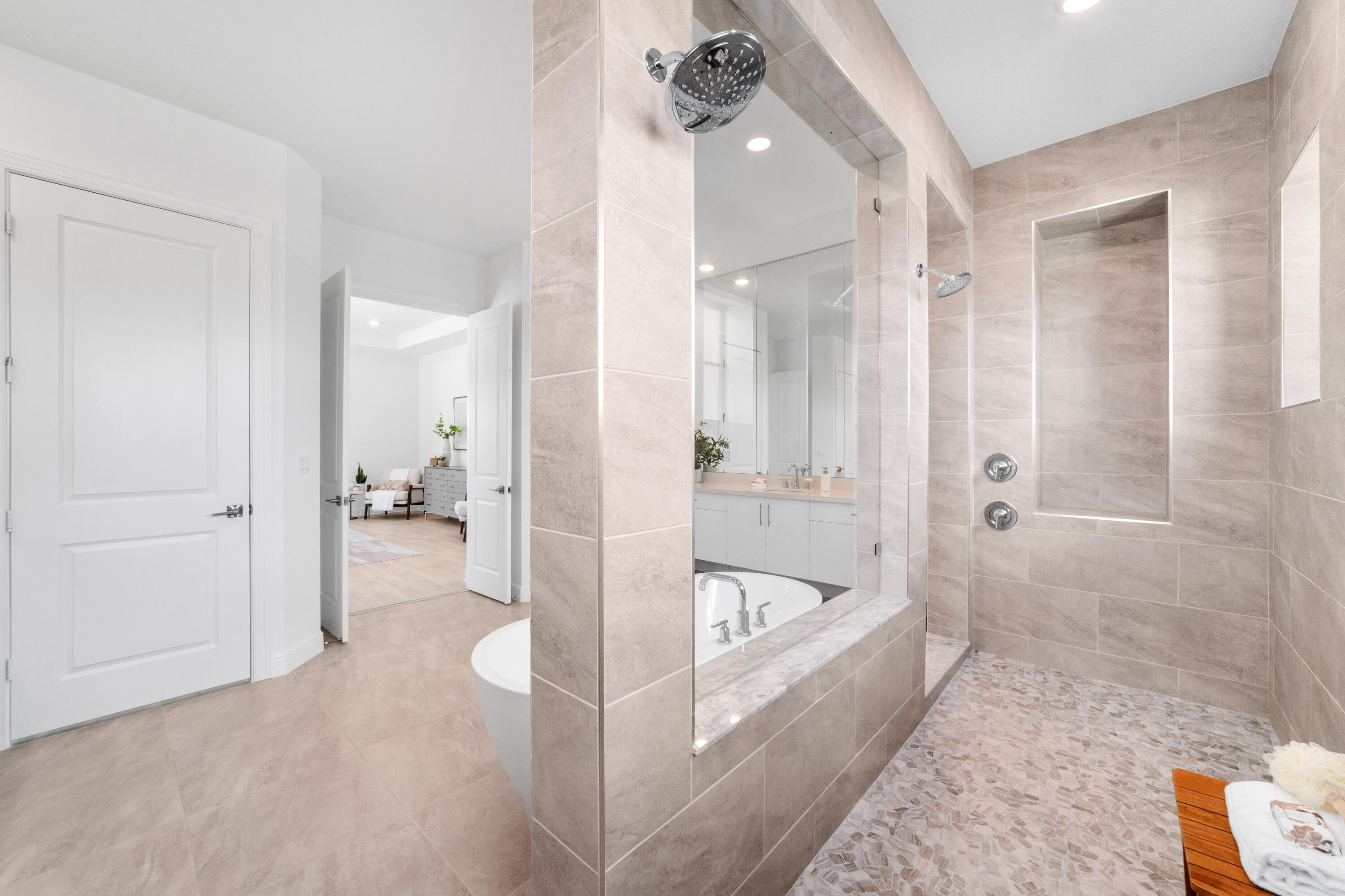 PARKLAND BAY - Residential