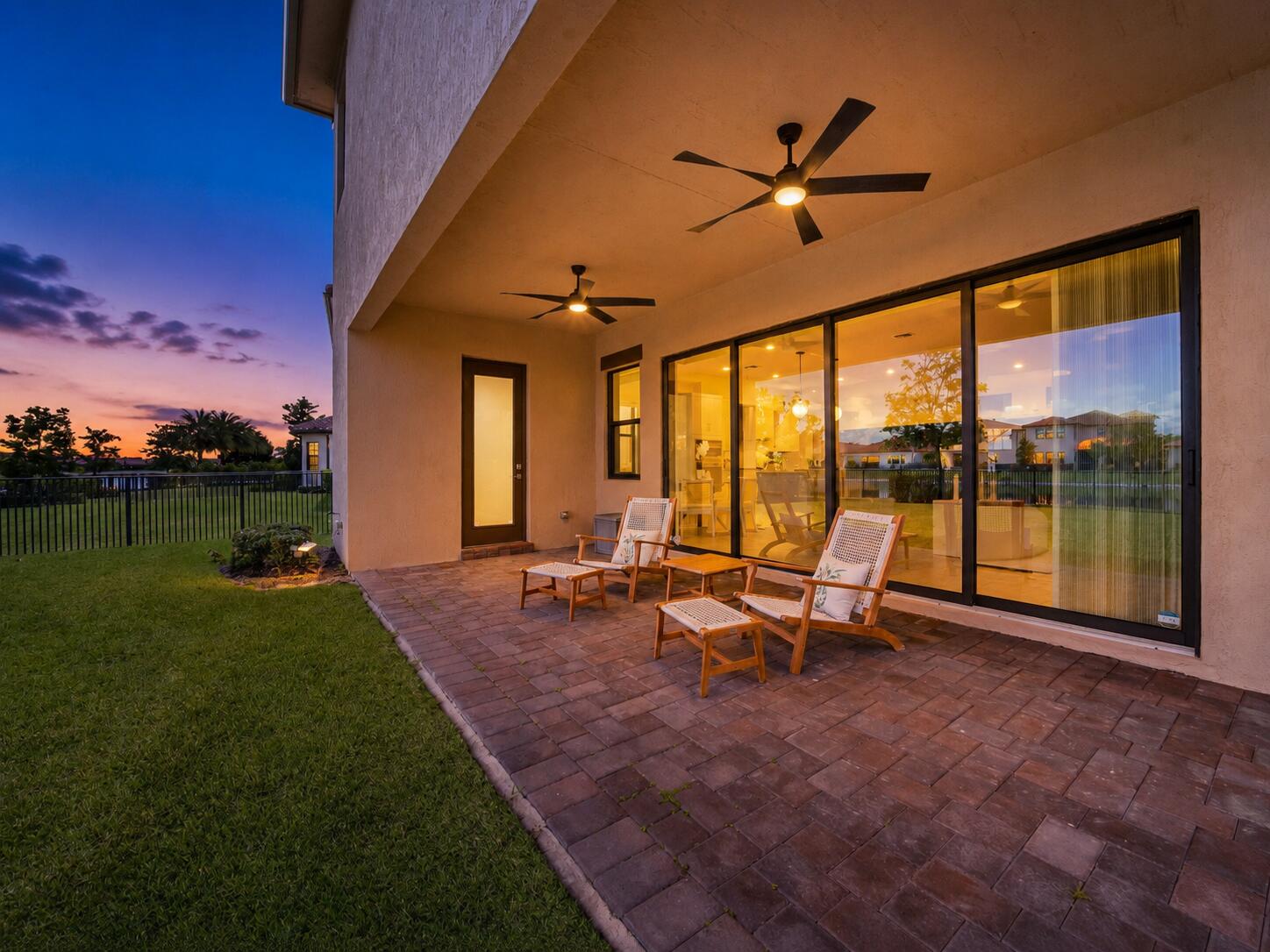 PARKLAND BAY - Residential