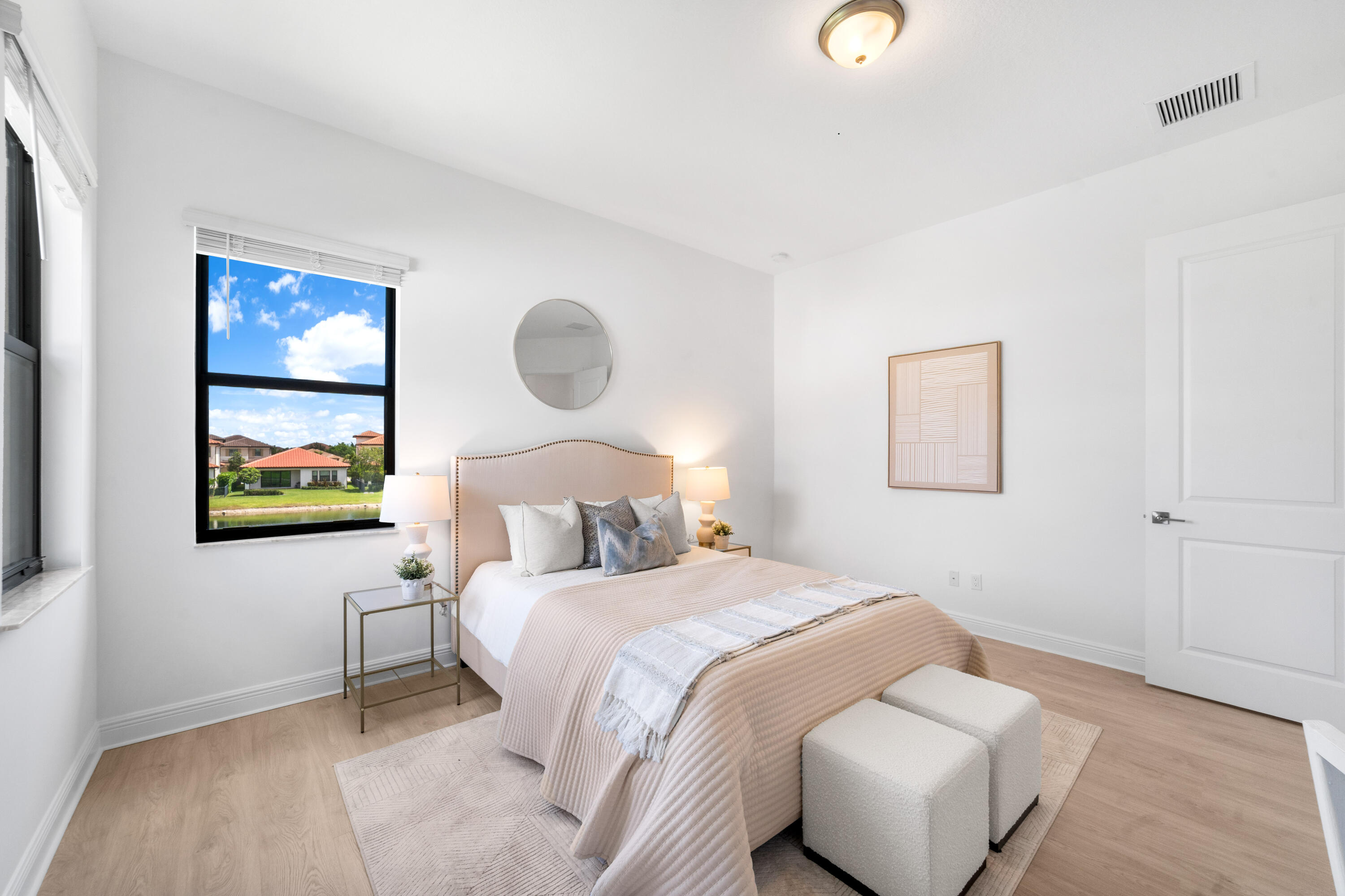 PARKLAND BAY - Residential