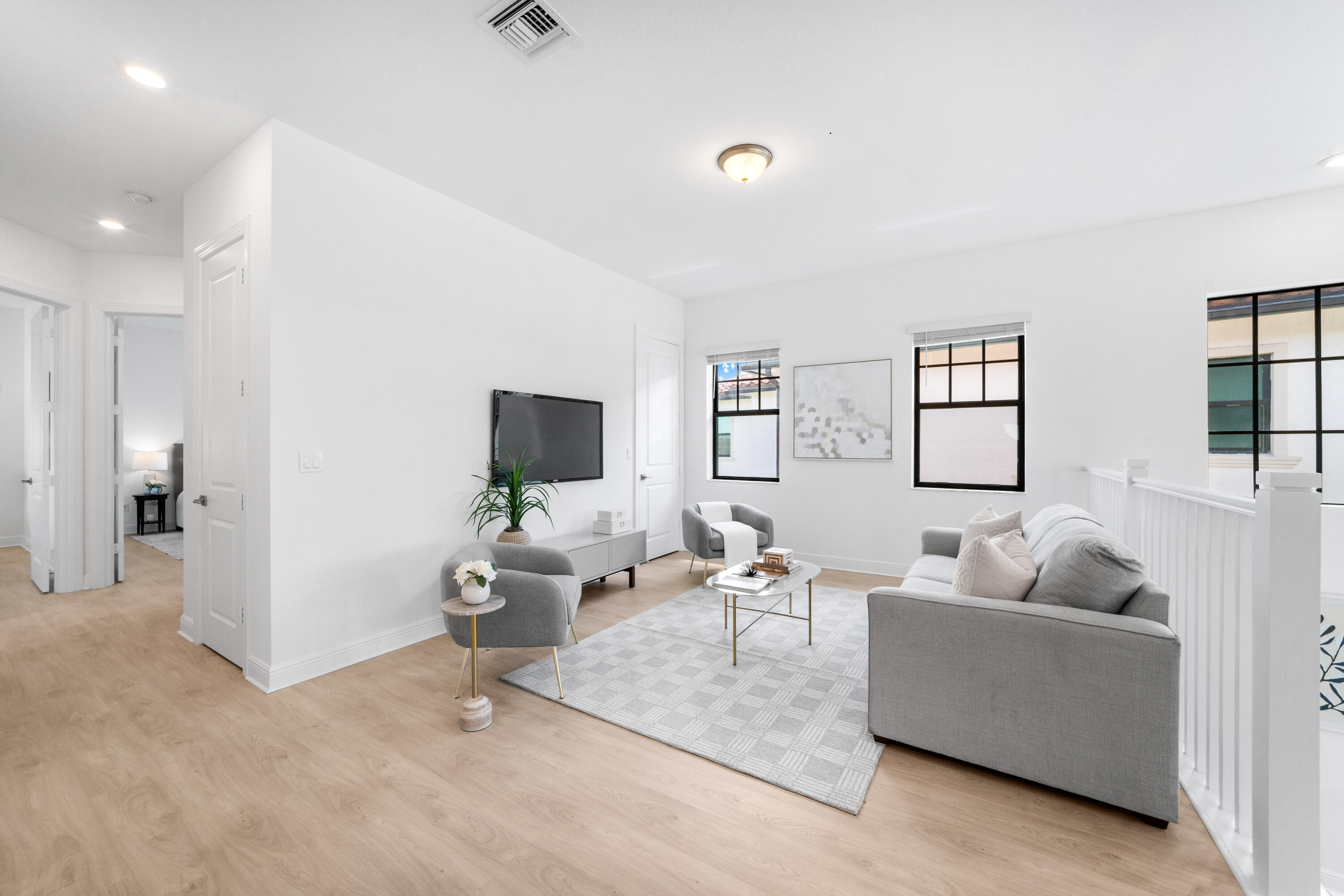 PARKLAND BAY - Residential