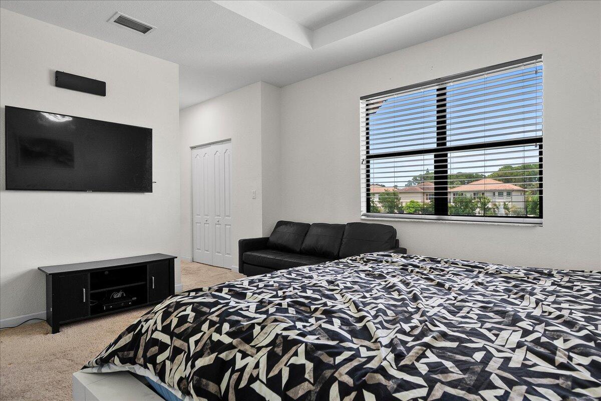 RESERVE AT SUMMIT - Residential Lease