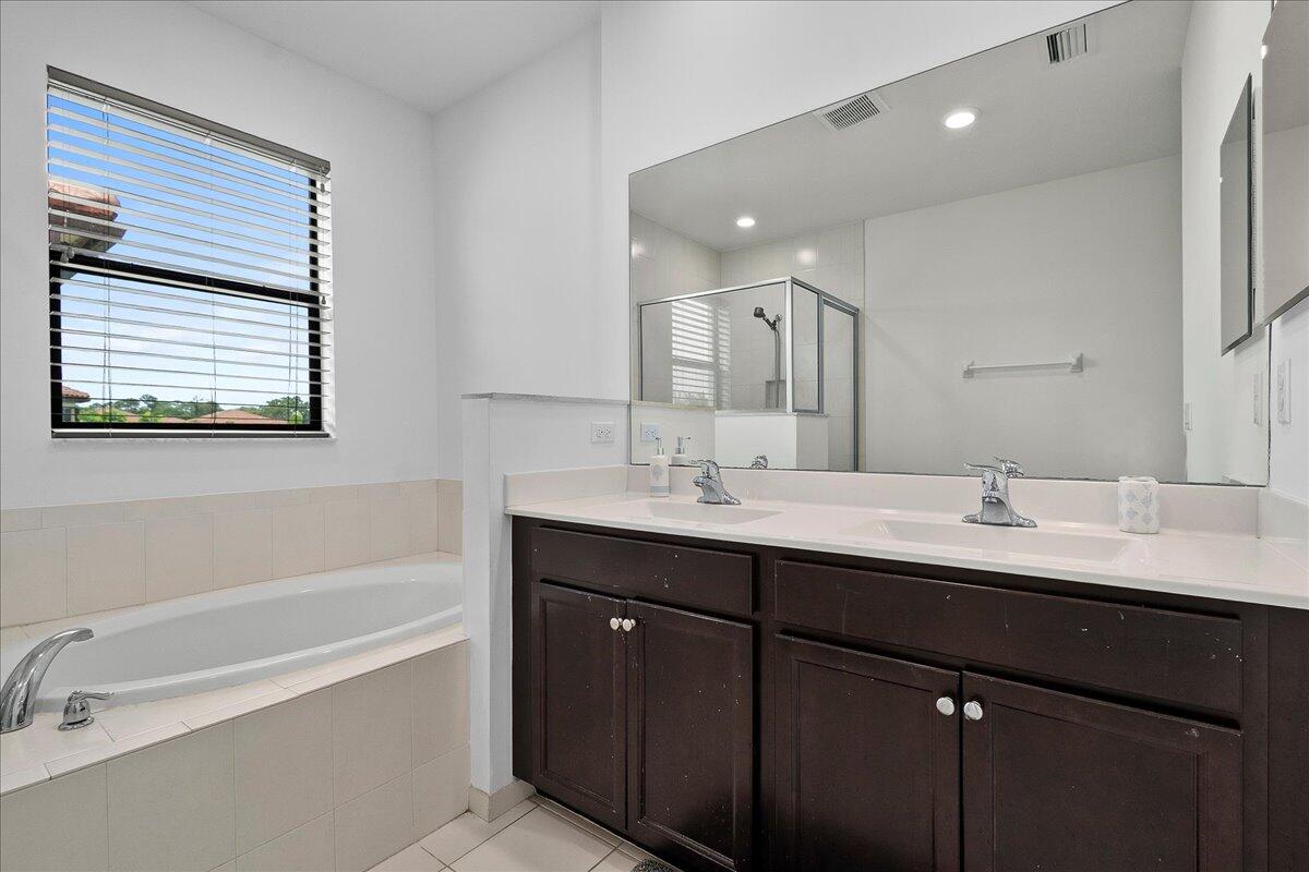 RESERVE AT SUMMIT - Residential Lease