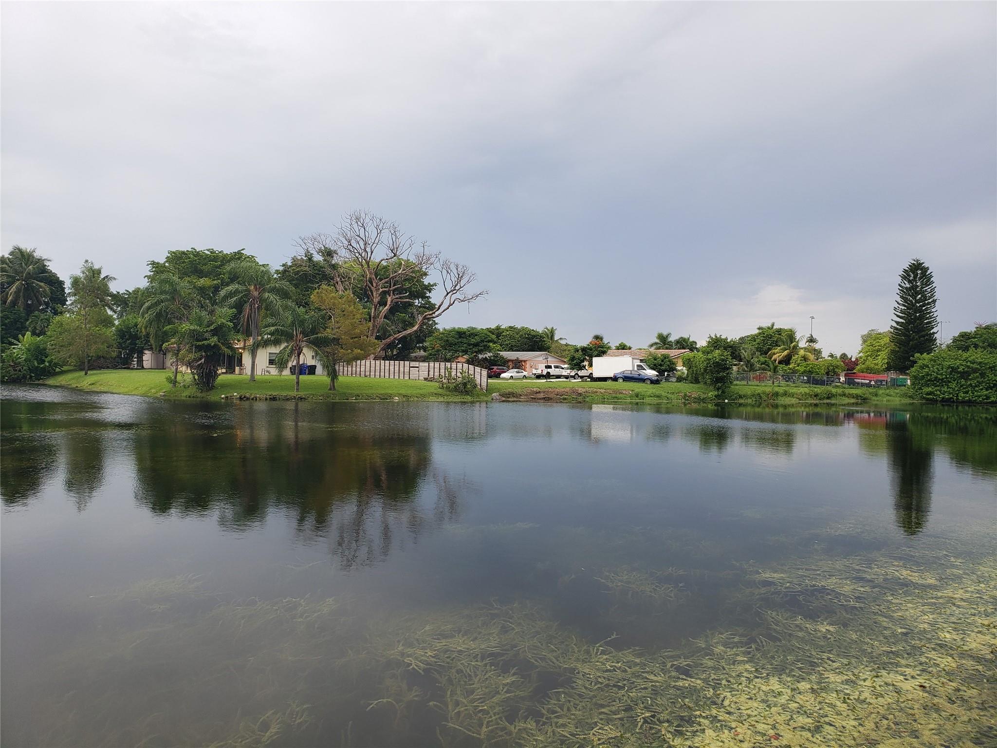 LAUDERDALE NORTH PARK - Residential