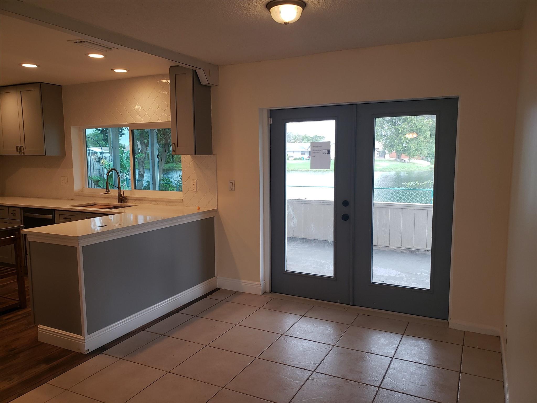 LAUDERDALE NORTH PARK - Residential