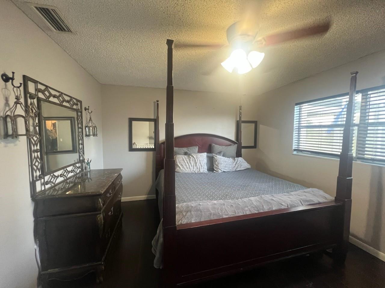 LAUDERDALE NORTH PARK - Residential