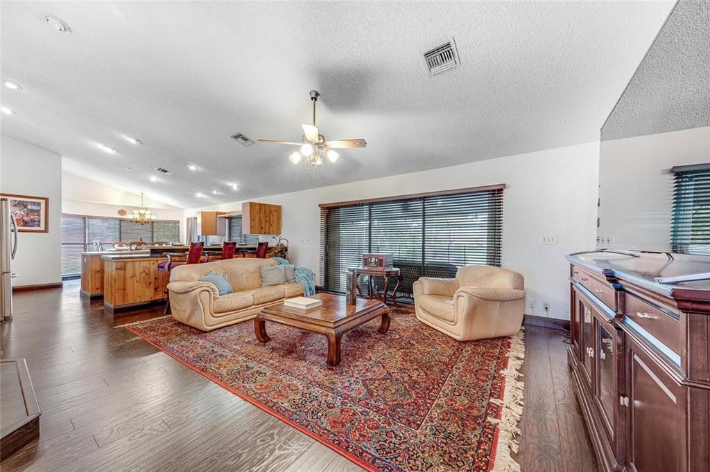 GLEN ISLES - Residential