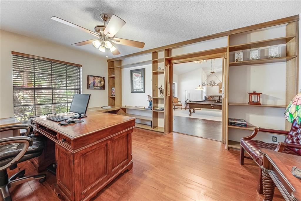 GLEN ISLES - Residential