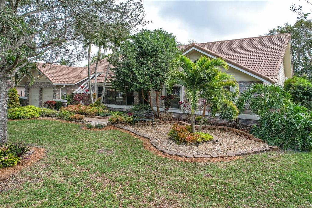 GLEN ISLES - Residential