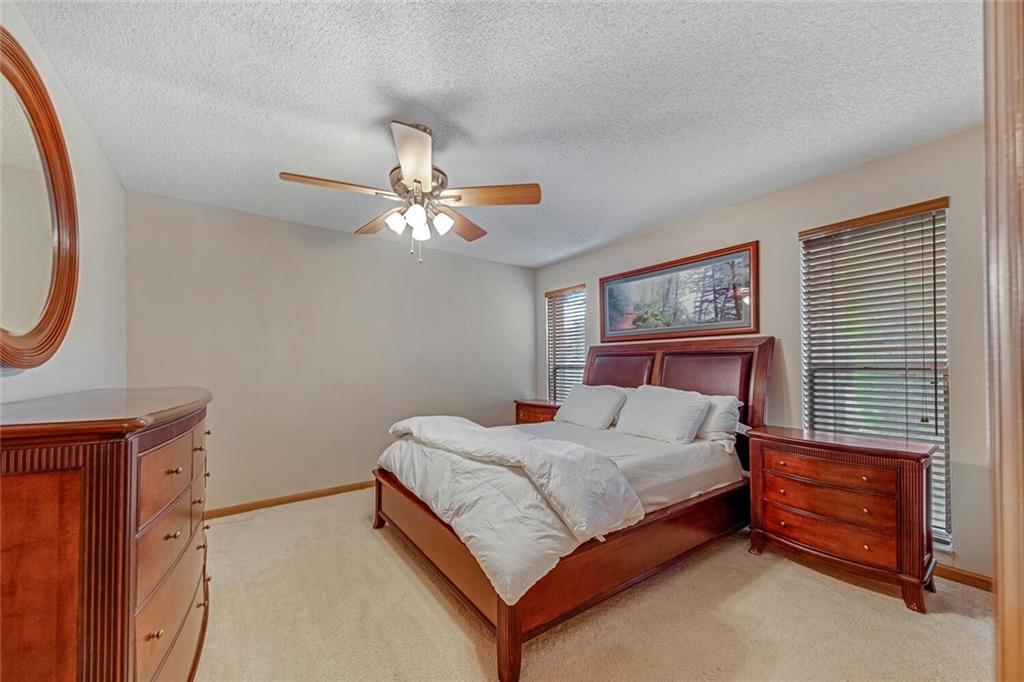 GLEN ISLES - Residential