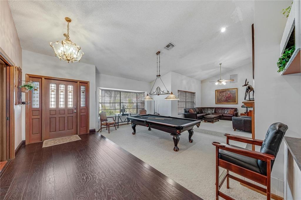GLEN ISLES - Residential