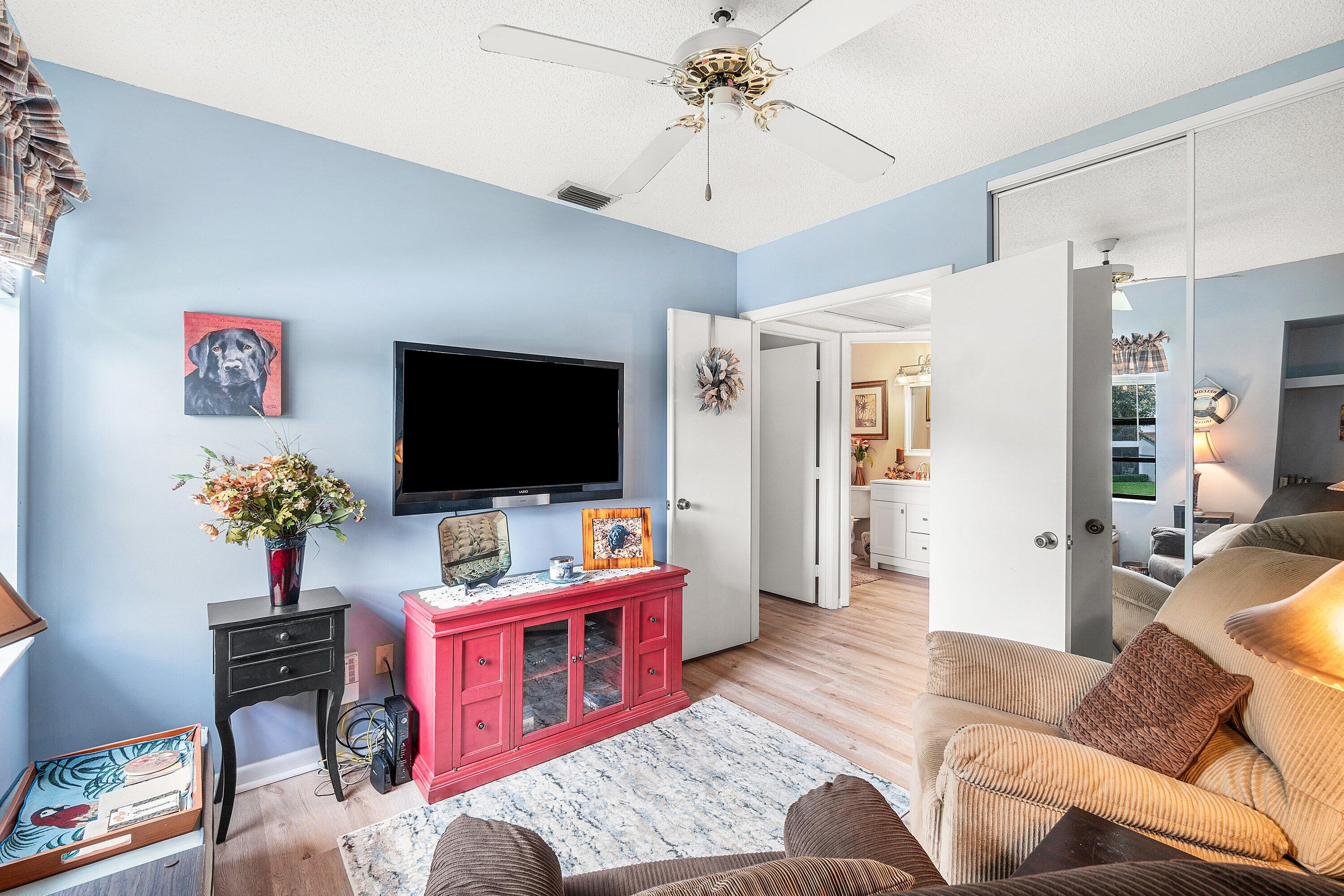 ALEXANDRA VILLAGE CONDO - Residential