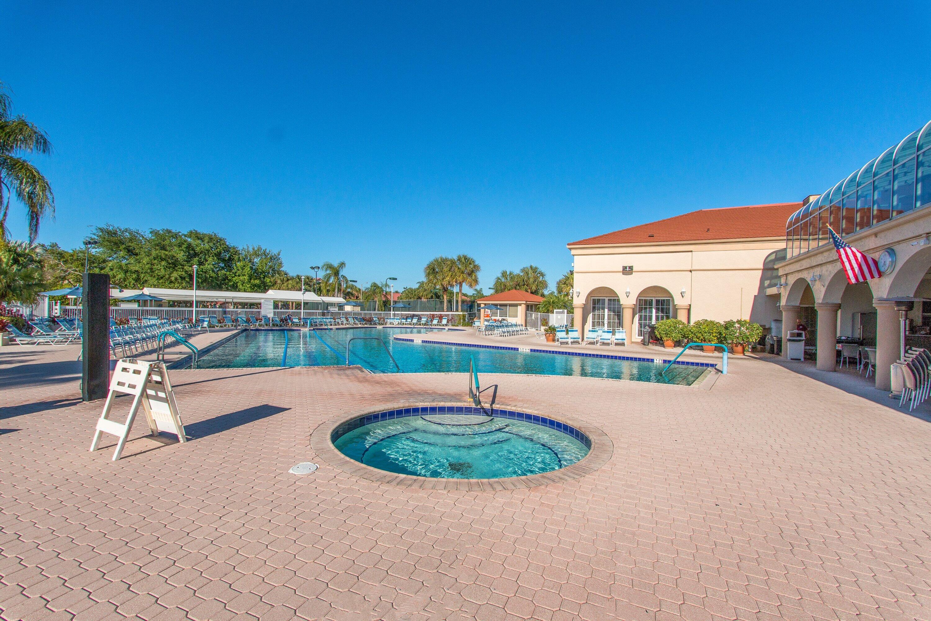 ALEXANDRA VILLAGE CONDO - Residential