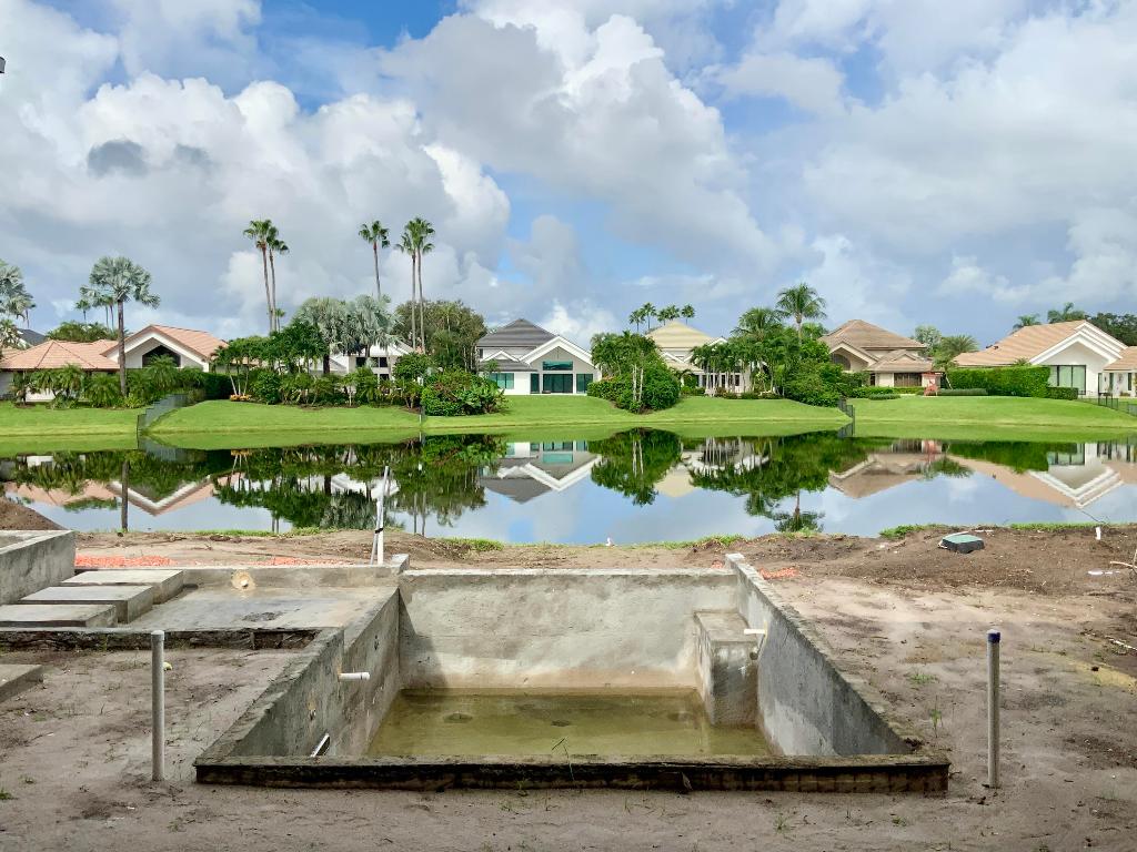 FRENCHMANS CREEK - Residential