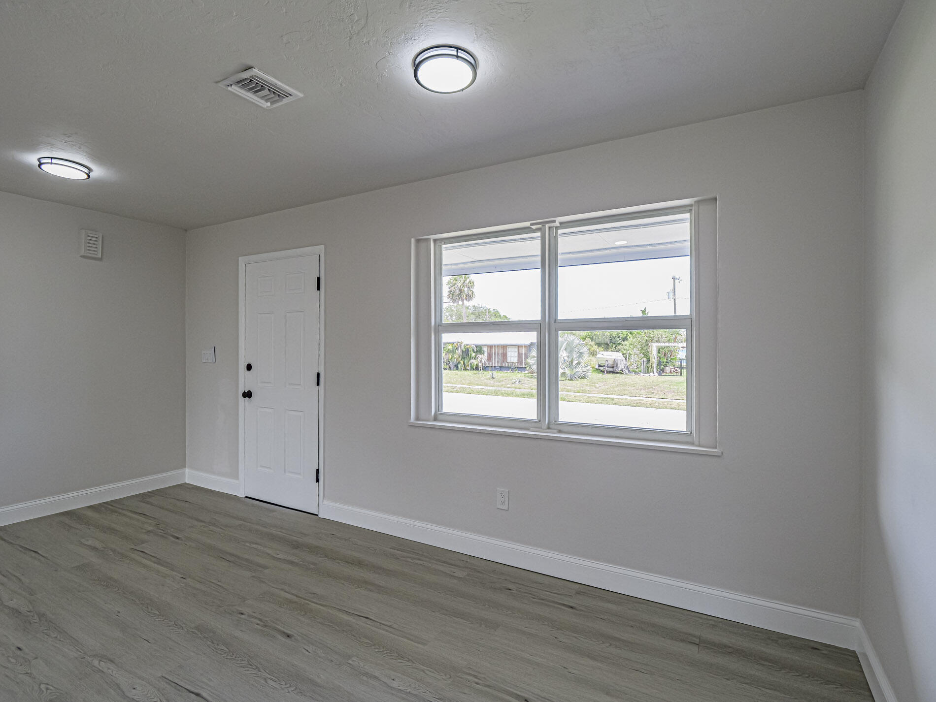 SEBASTIAN HIGHLANDS UNIT 9 - Residential