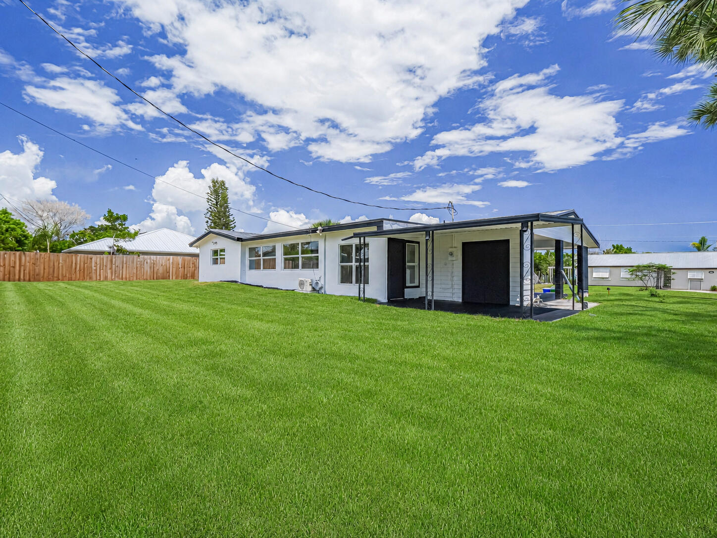 SEBASTIAN HIGHLANDS UNIT 9 - Residential