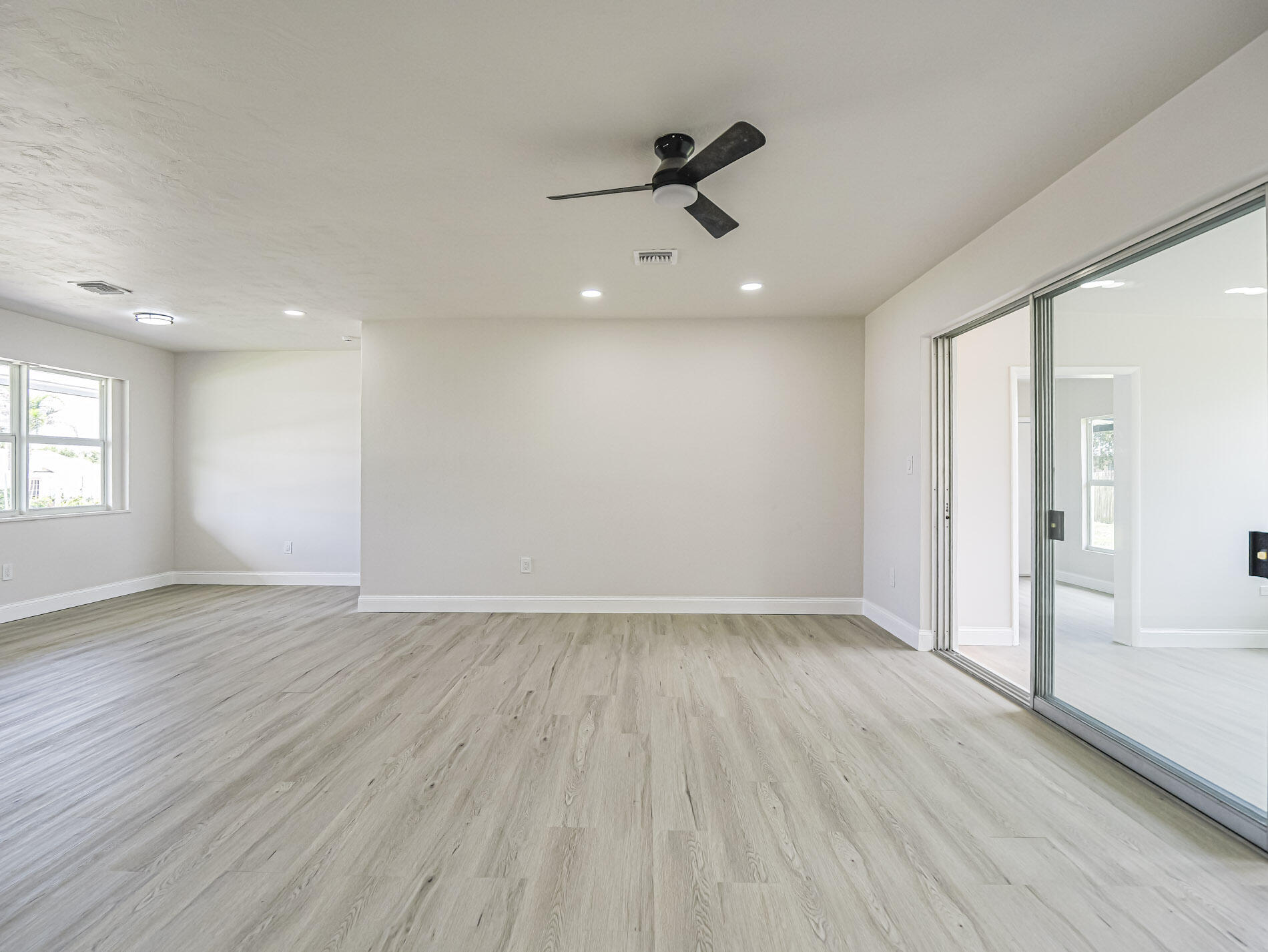 SEBASTIAN HIGHLANDS UNIT 9 - Residential