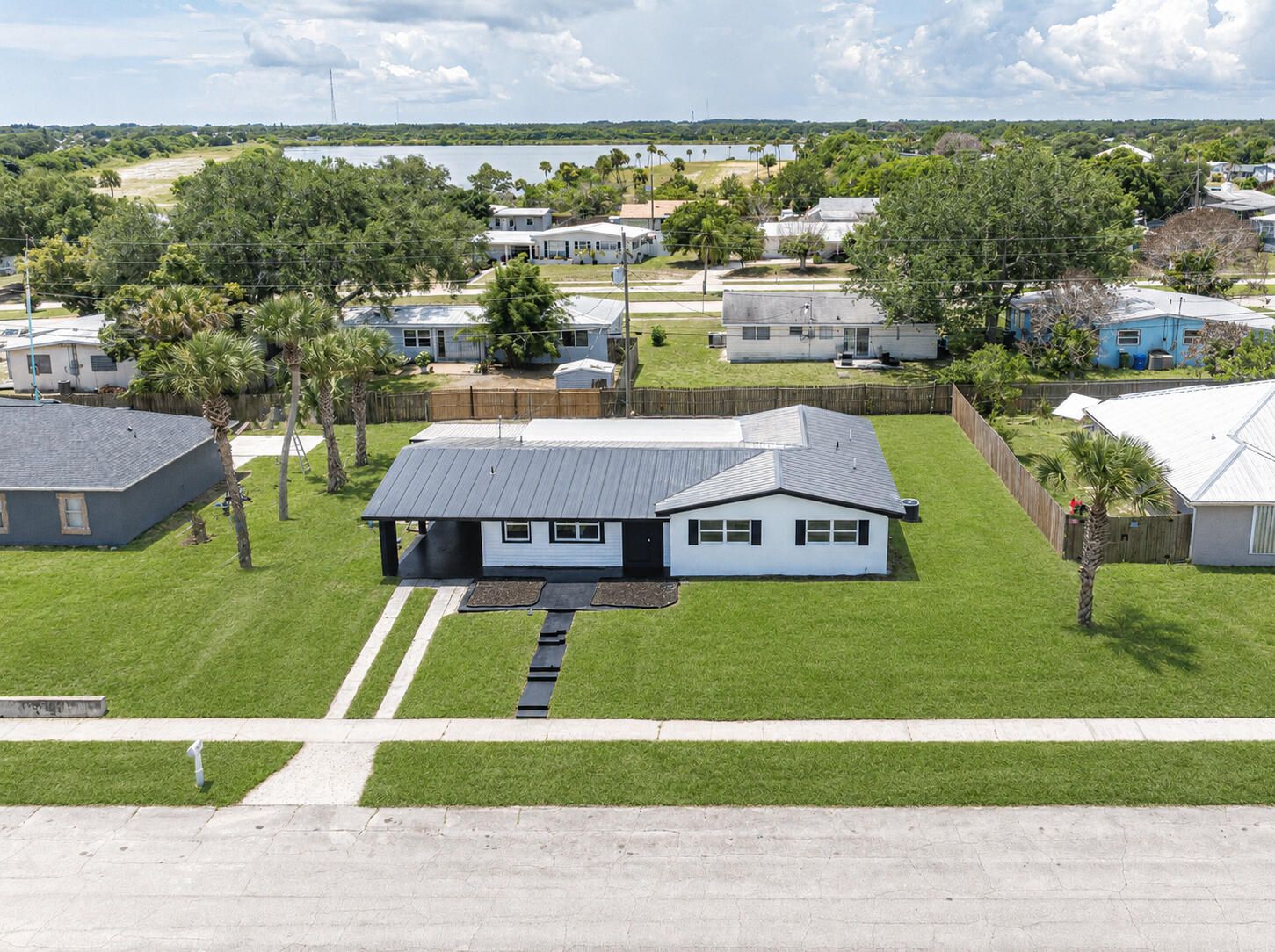 SEBASTIAN HIGHLANDS UNIT 9 - Residential