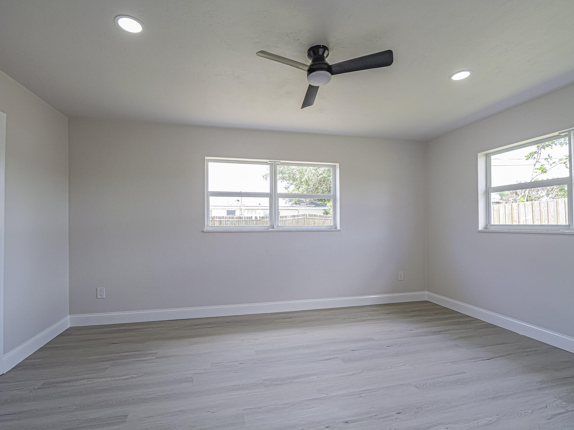 SEBASTIAN HIGHLANDS UNIT 9 - Residential