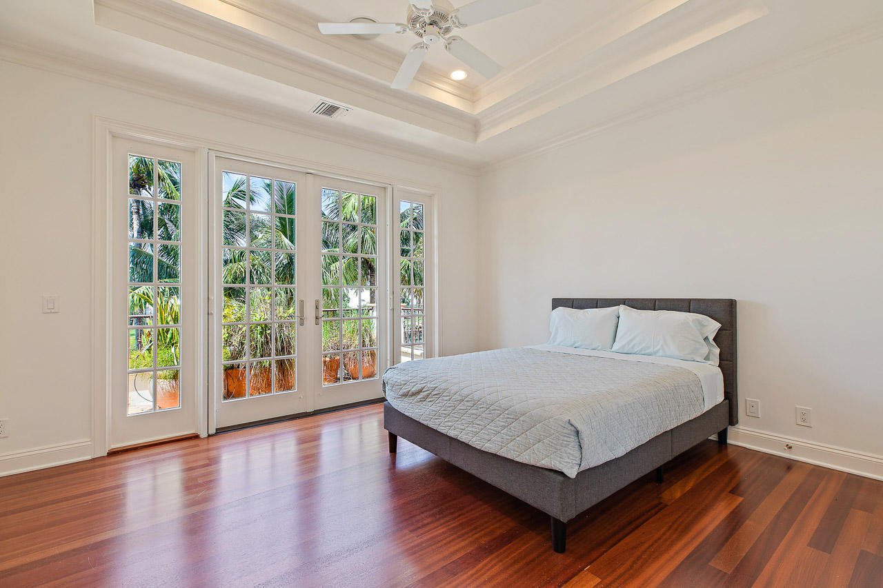 Admirals Cove - Residential