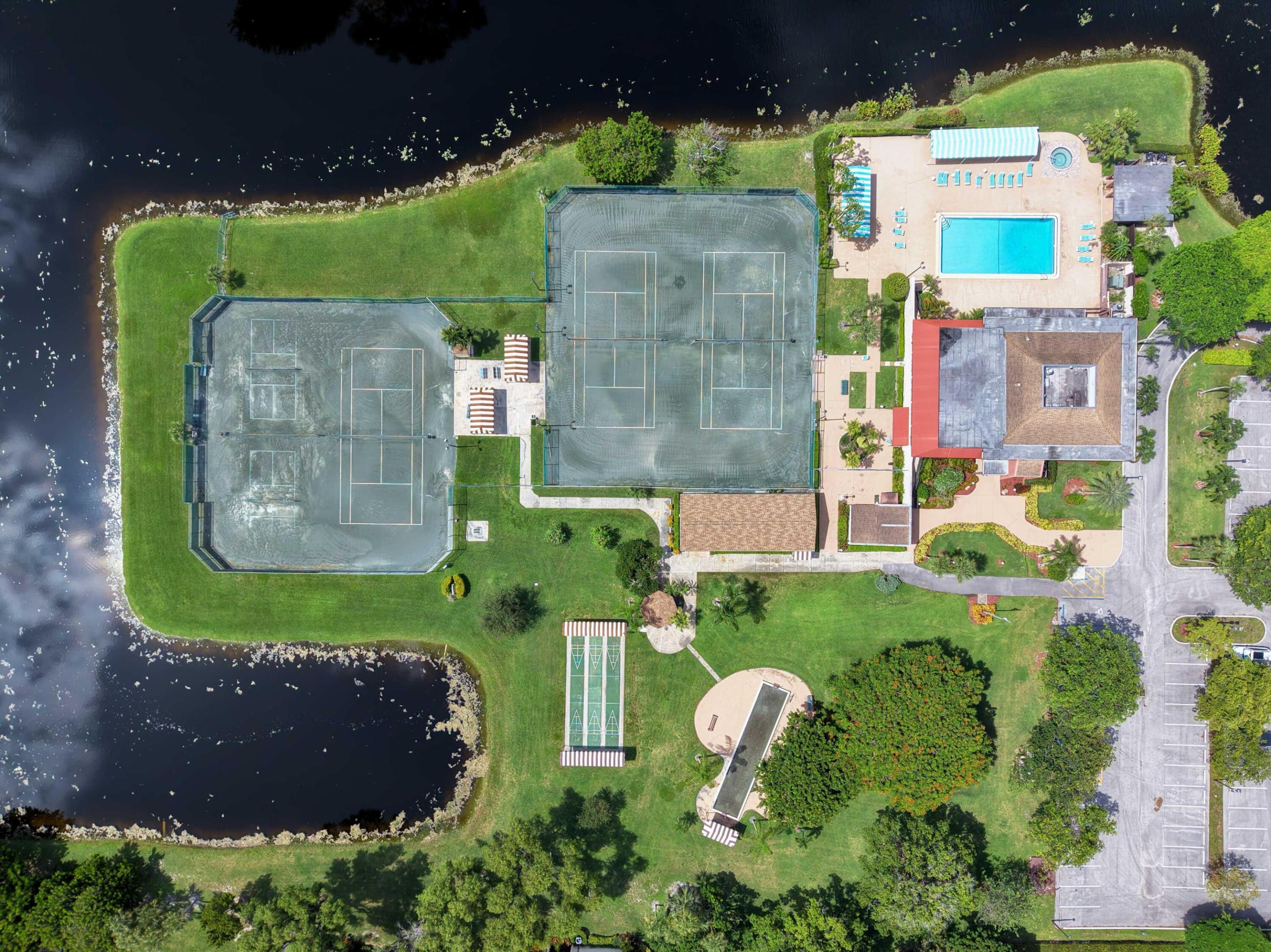 MEED RACQUET CLUB 2 - Residential