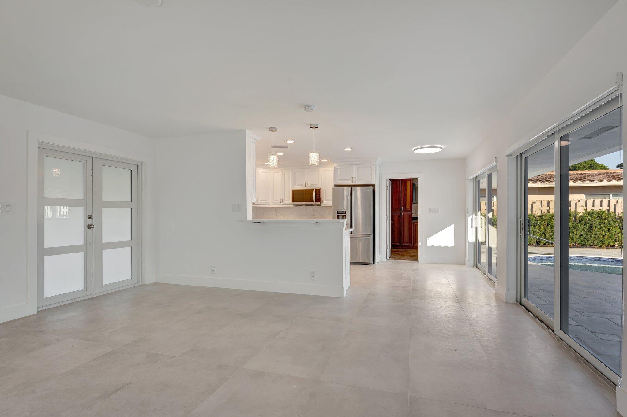CORAL RIDGE ISLES - Residential