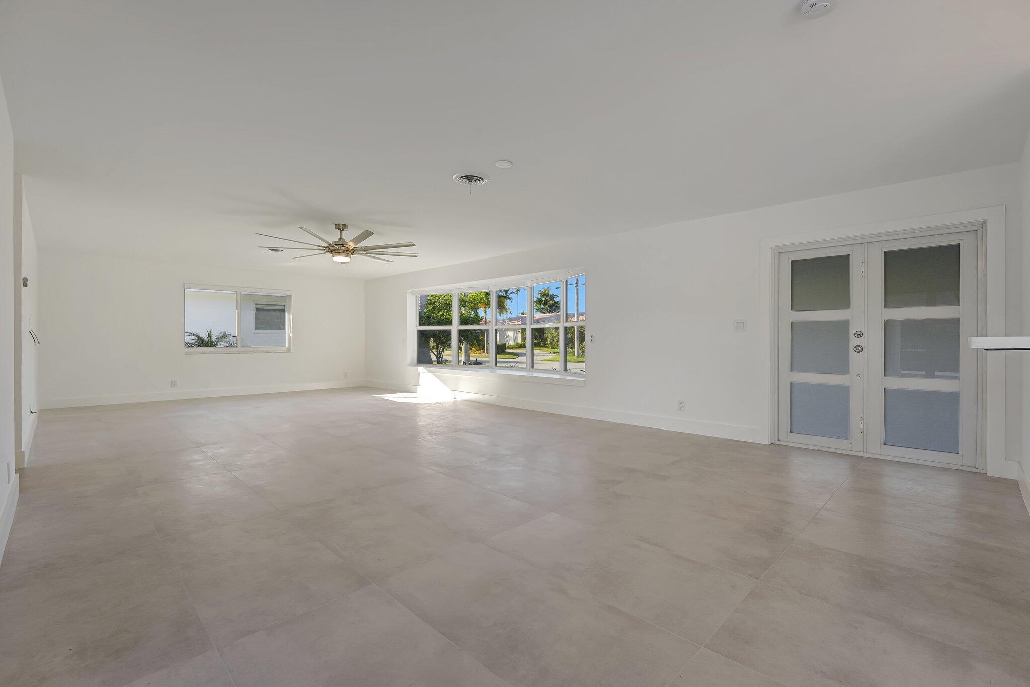 CORAL RIDGE ISLES - Residential