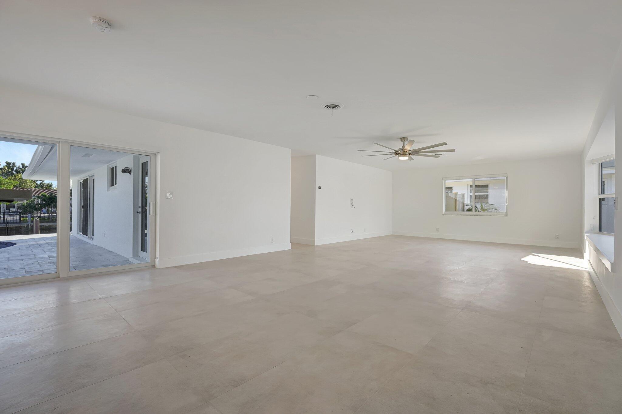 CORAL RIDGE ISLES - Residential