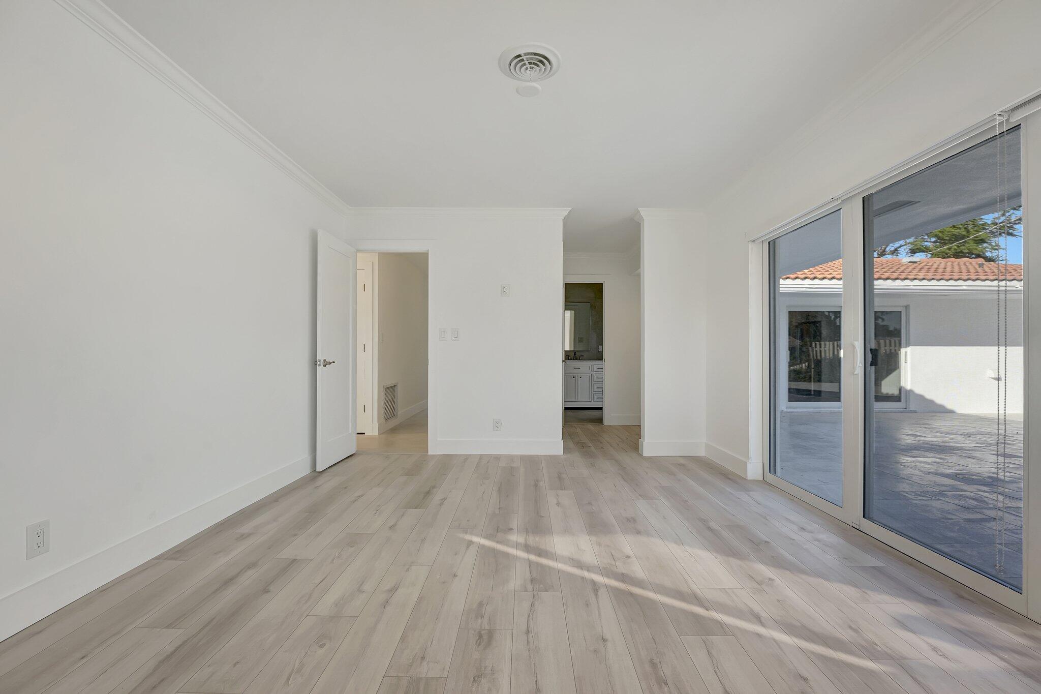 CORAL RIDGE ISLES - Residential
