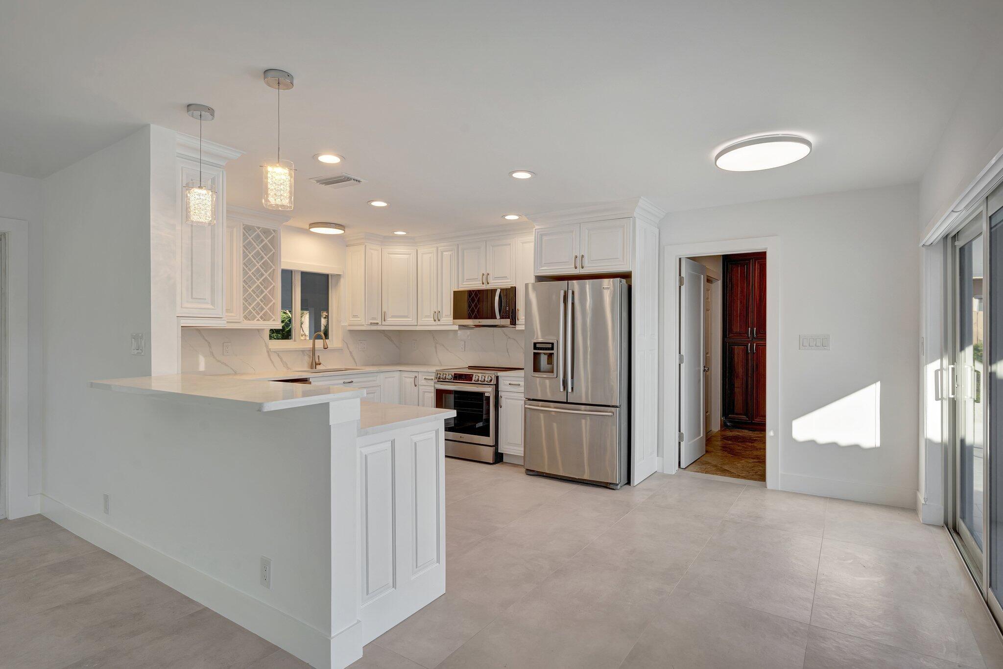 CORAL RIDGE ISLES - Residential
