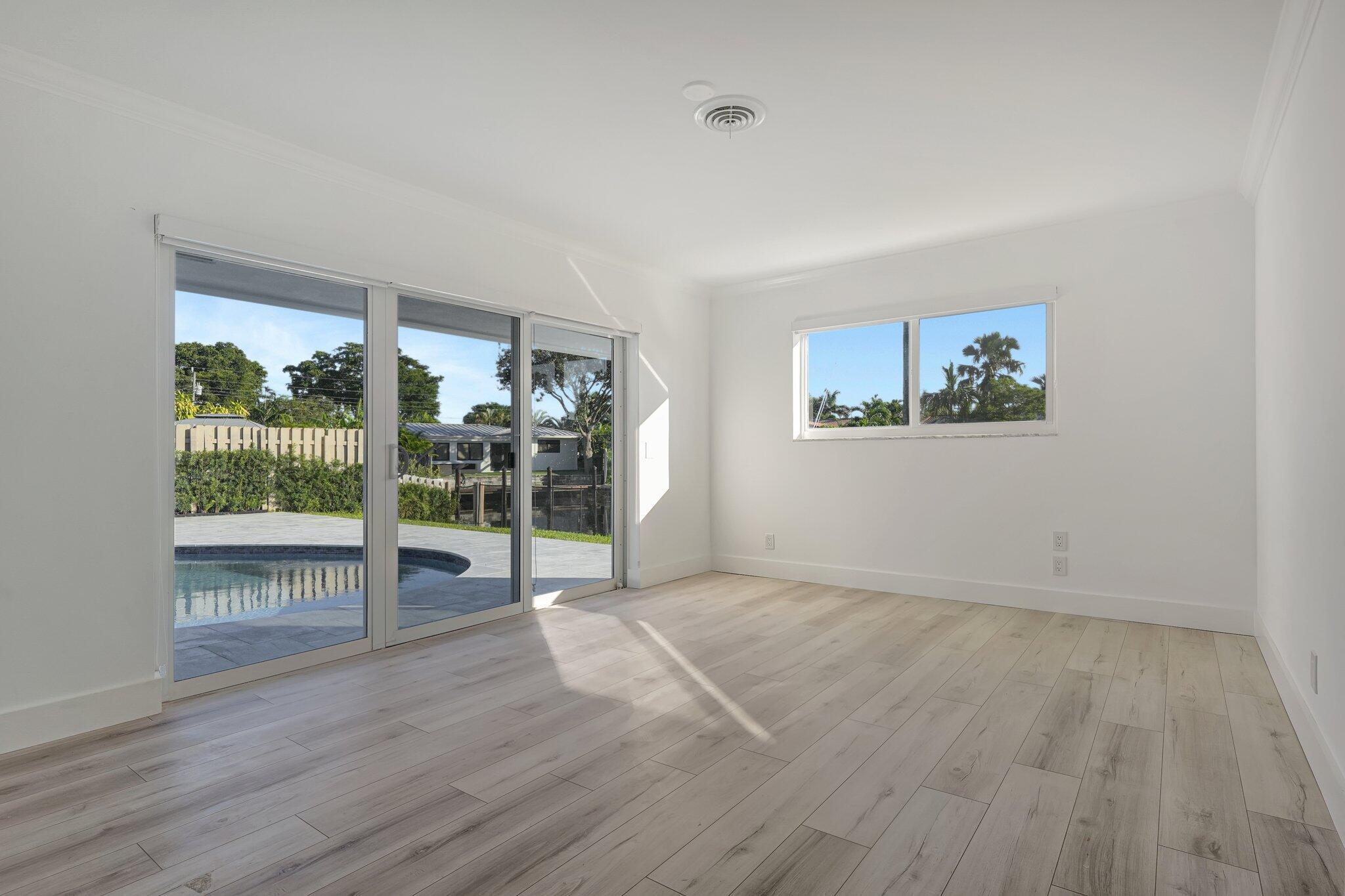 CORAL RIDGE ISLES - Residential