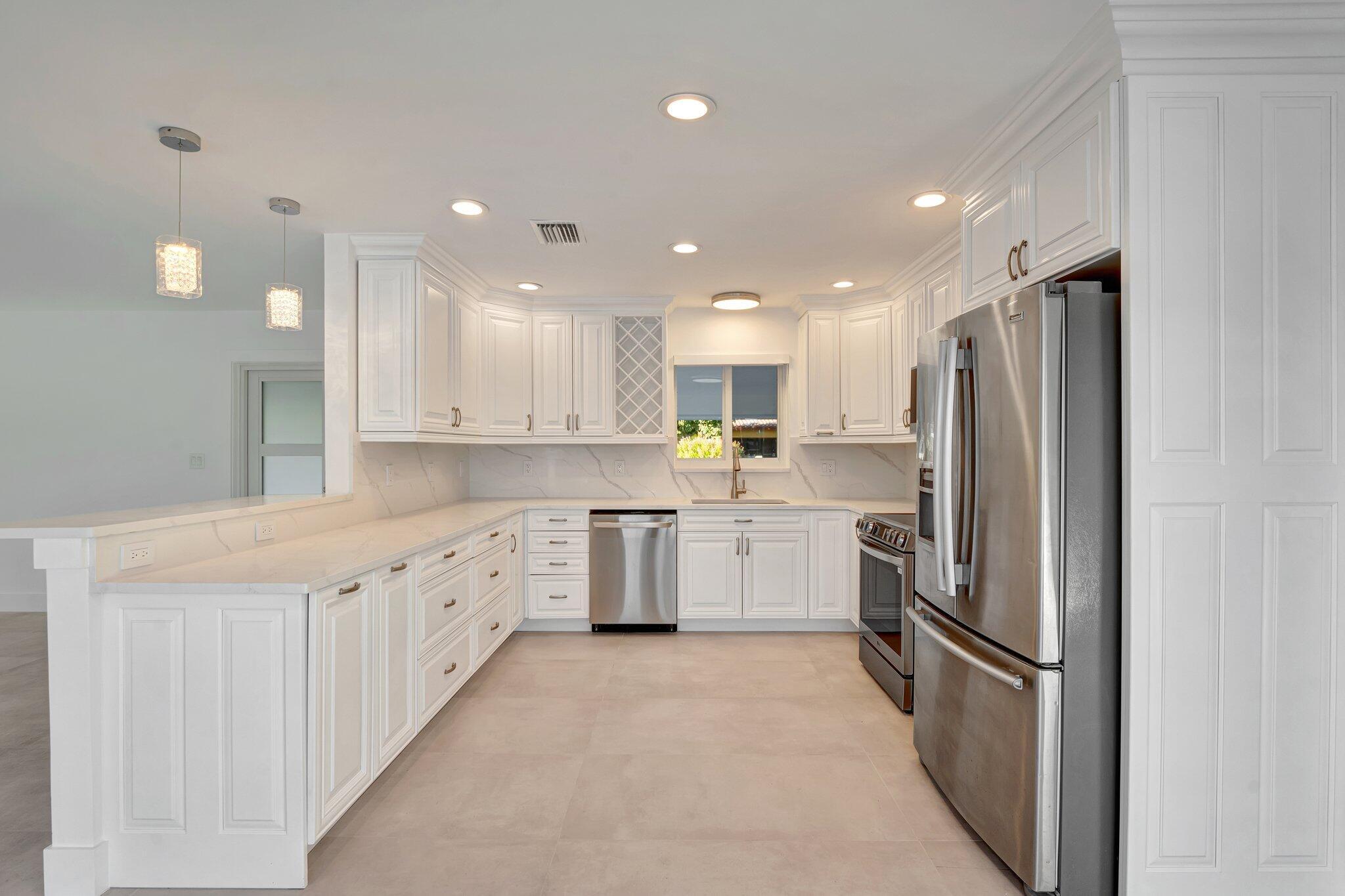 CORAL RIDGE ISLES - Residential