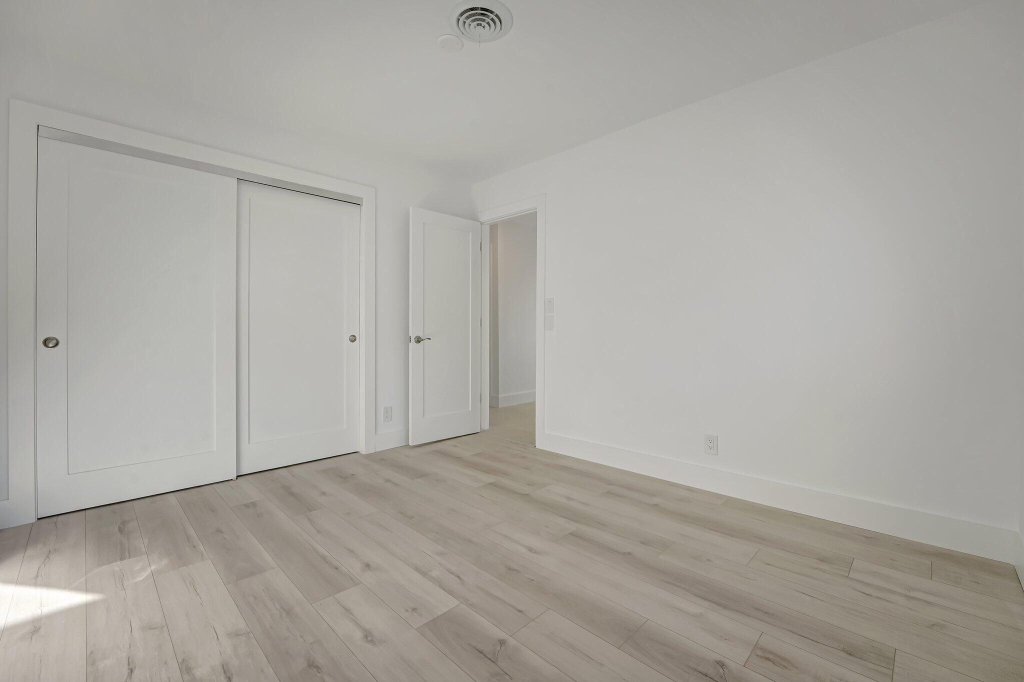 CORAL RIDGE ISLES - Residential